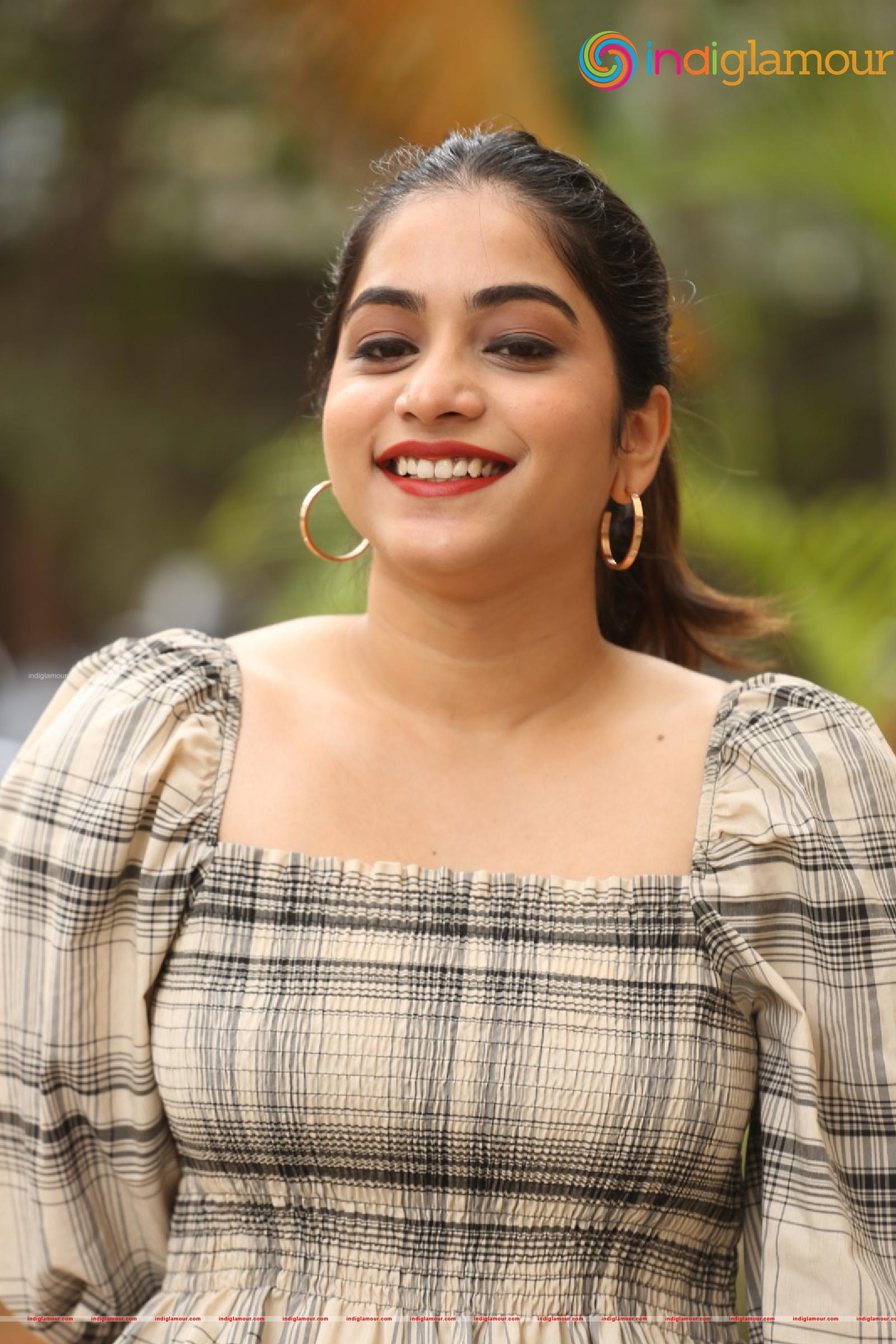 Punarnavi Bhupalam Actress hd photo