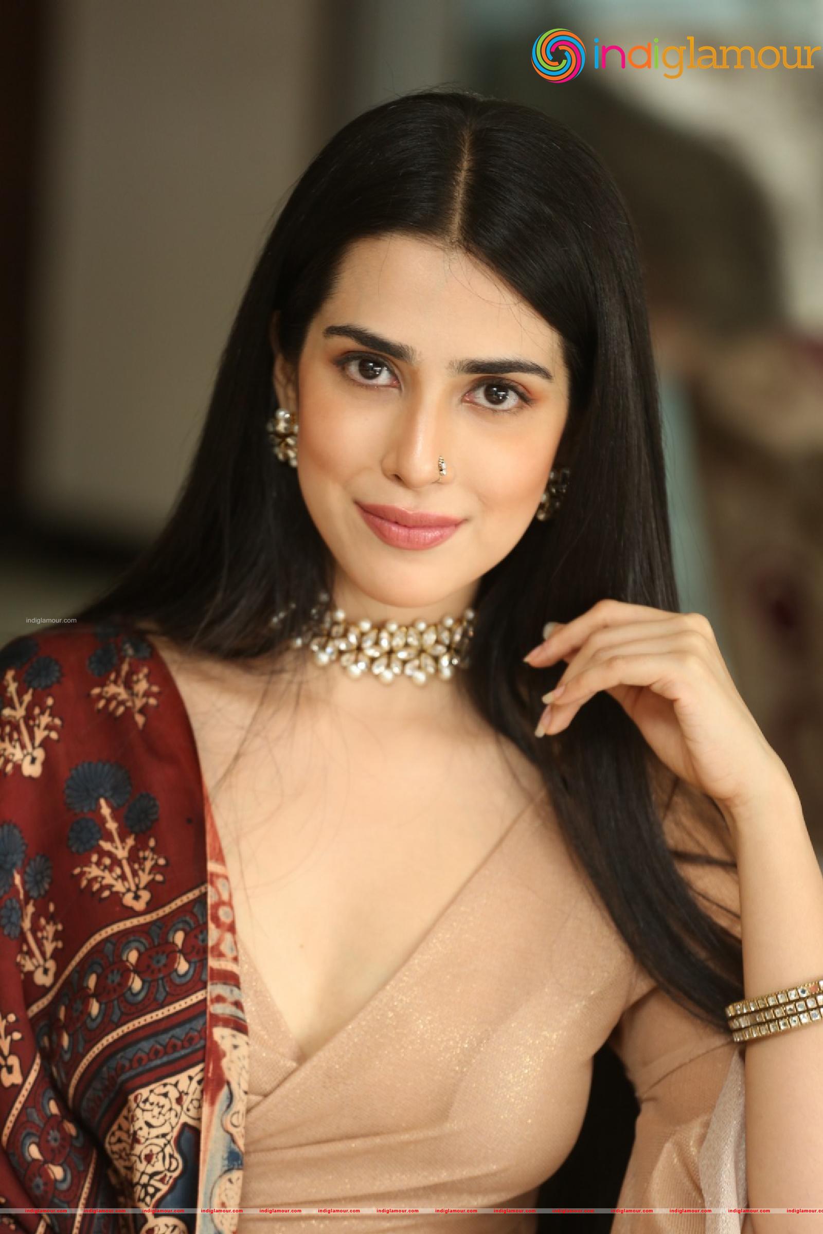 Saloni Mishra Actress hd photo