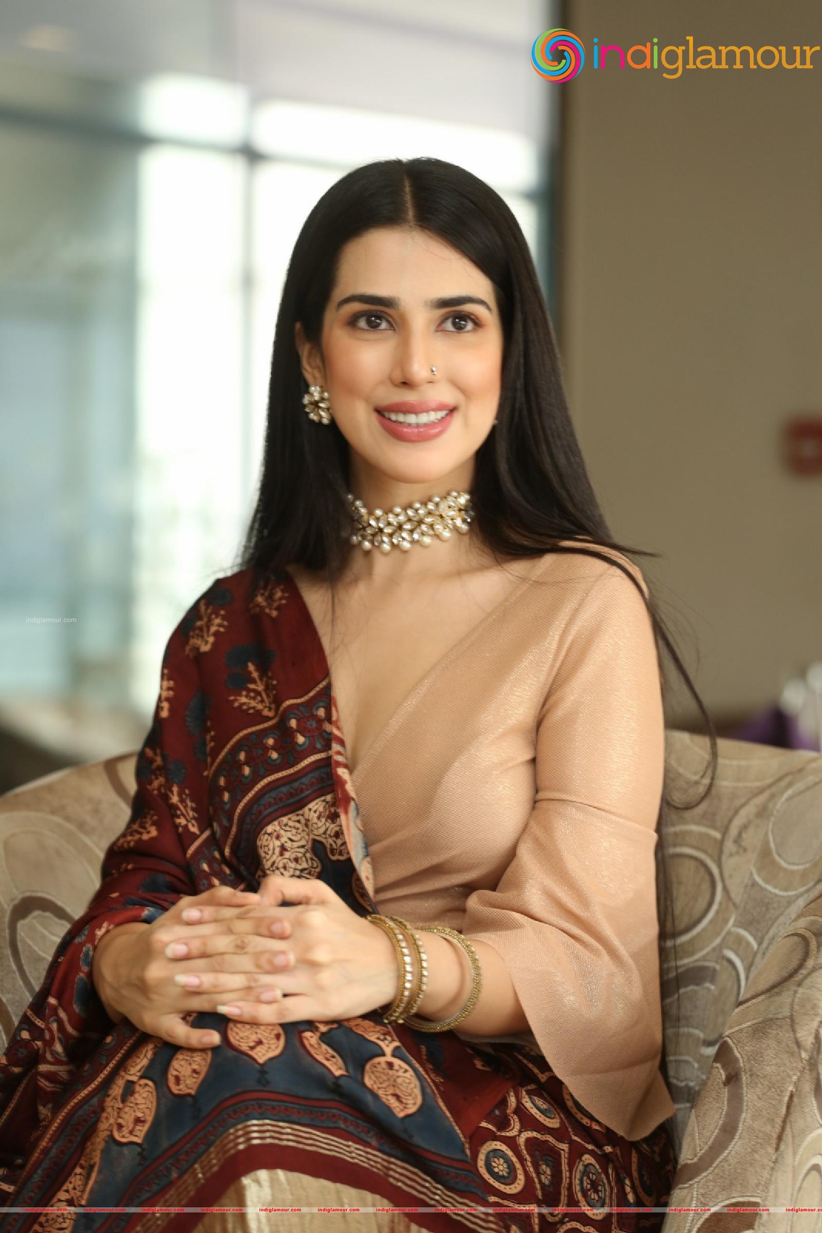 Saloni Mishra Actress hd photo