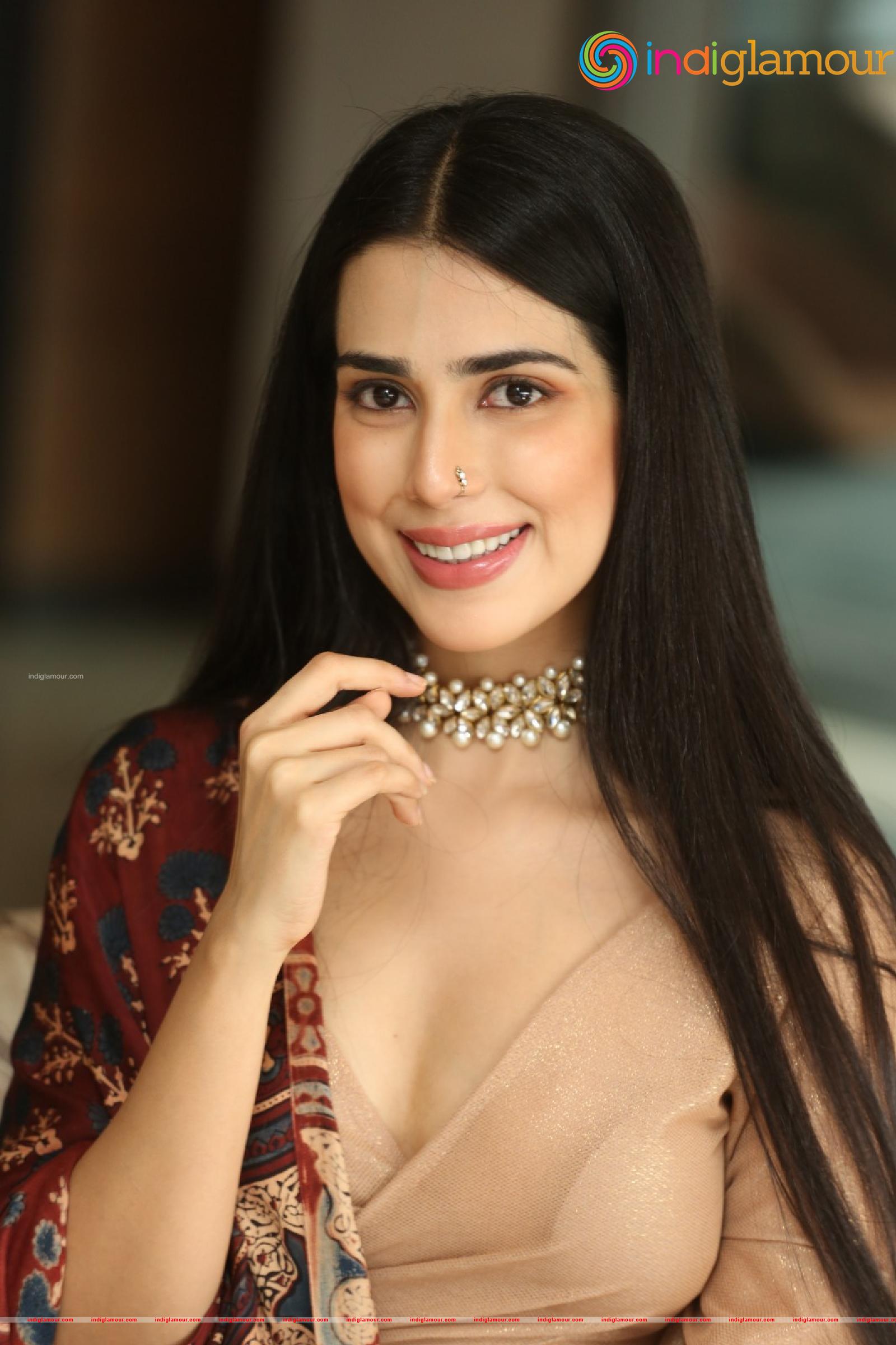 Saloni Mishra Actress hd photo
