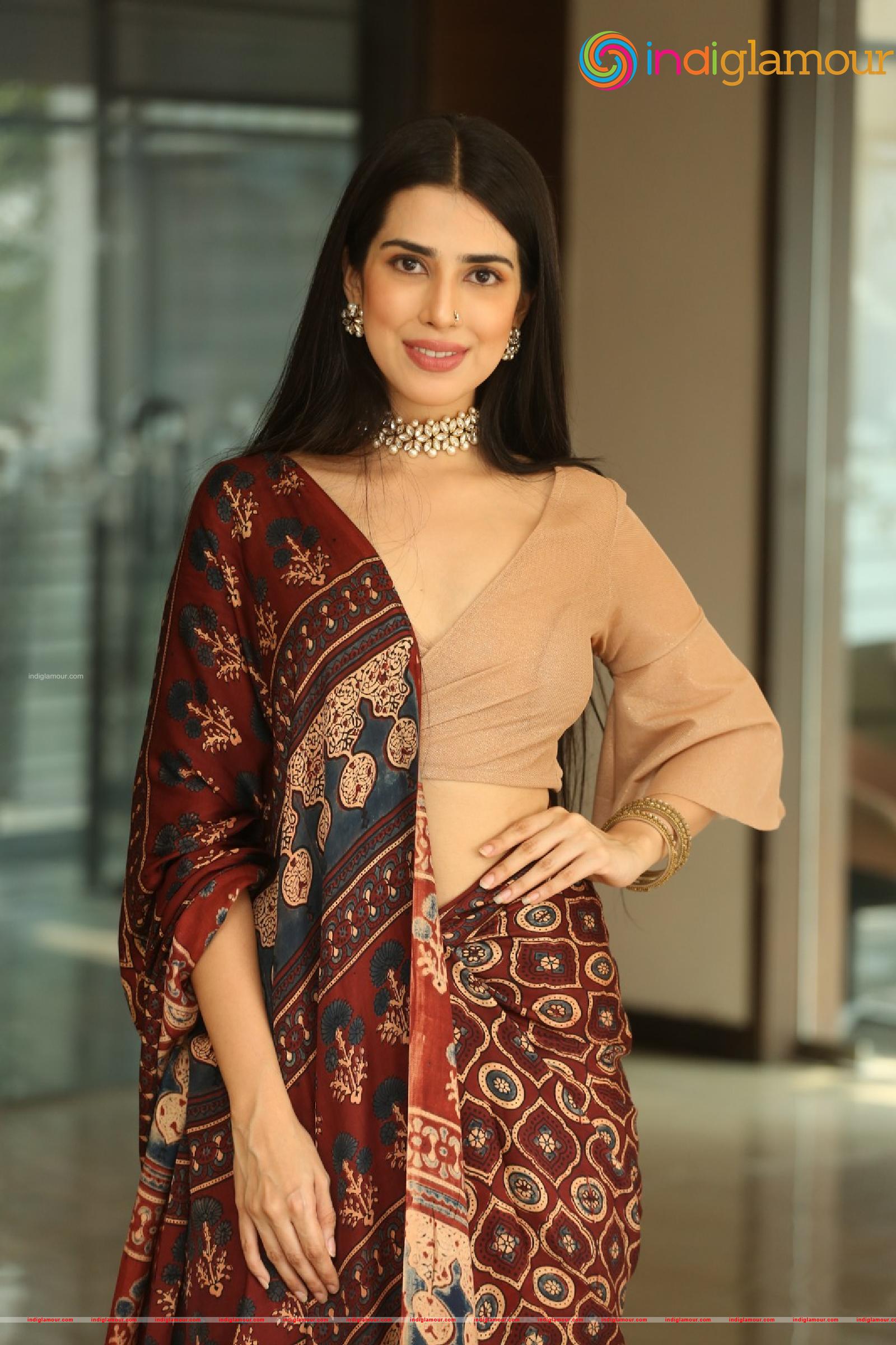 Saloni Mishra Actress hd photo