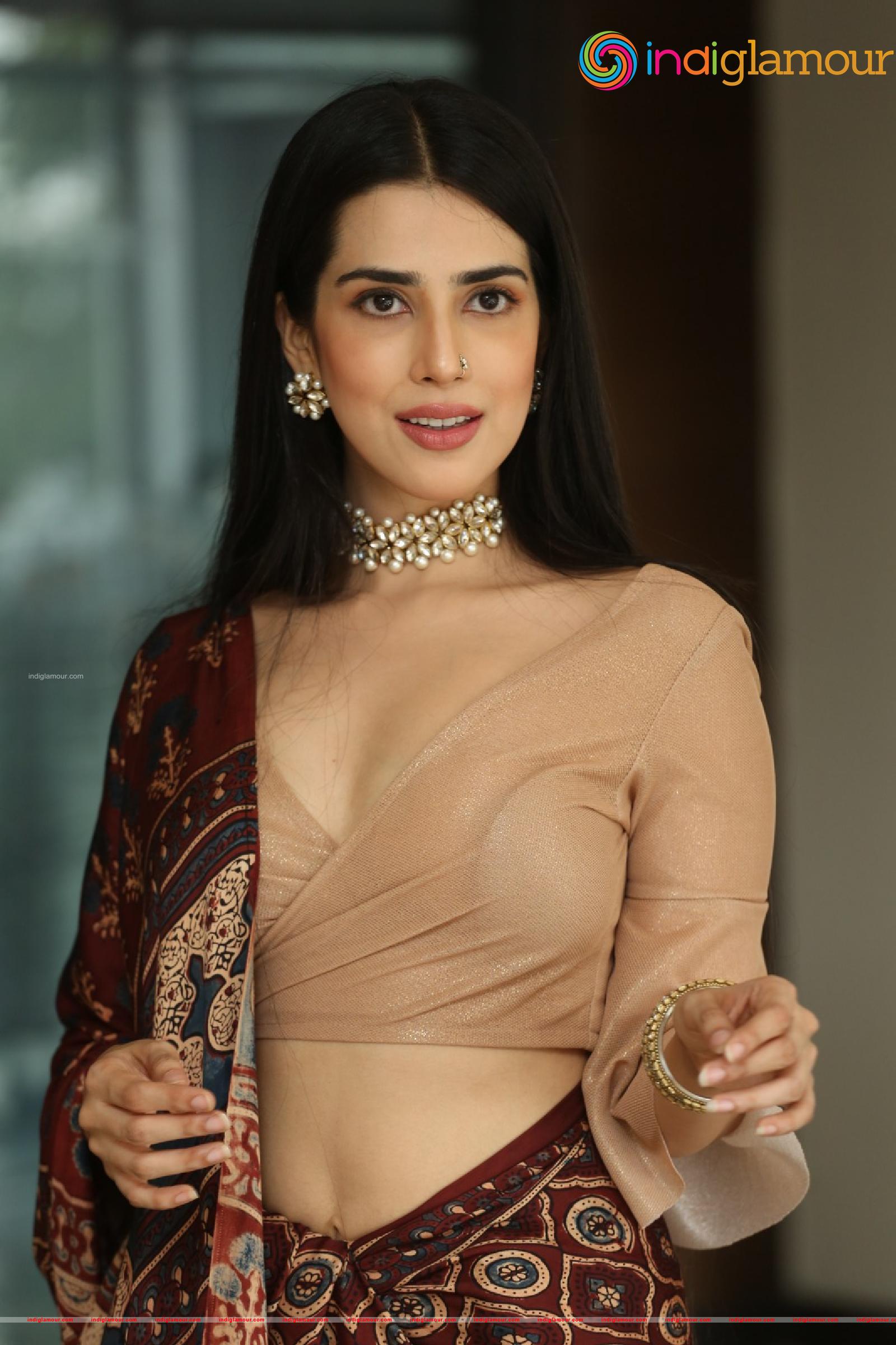 Saloni Mishra Actress hd photo