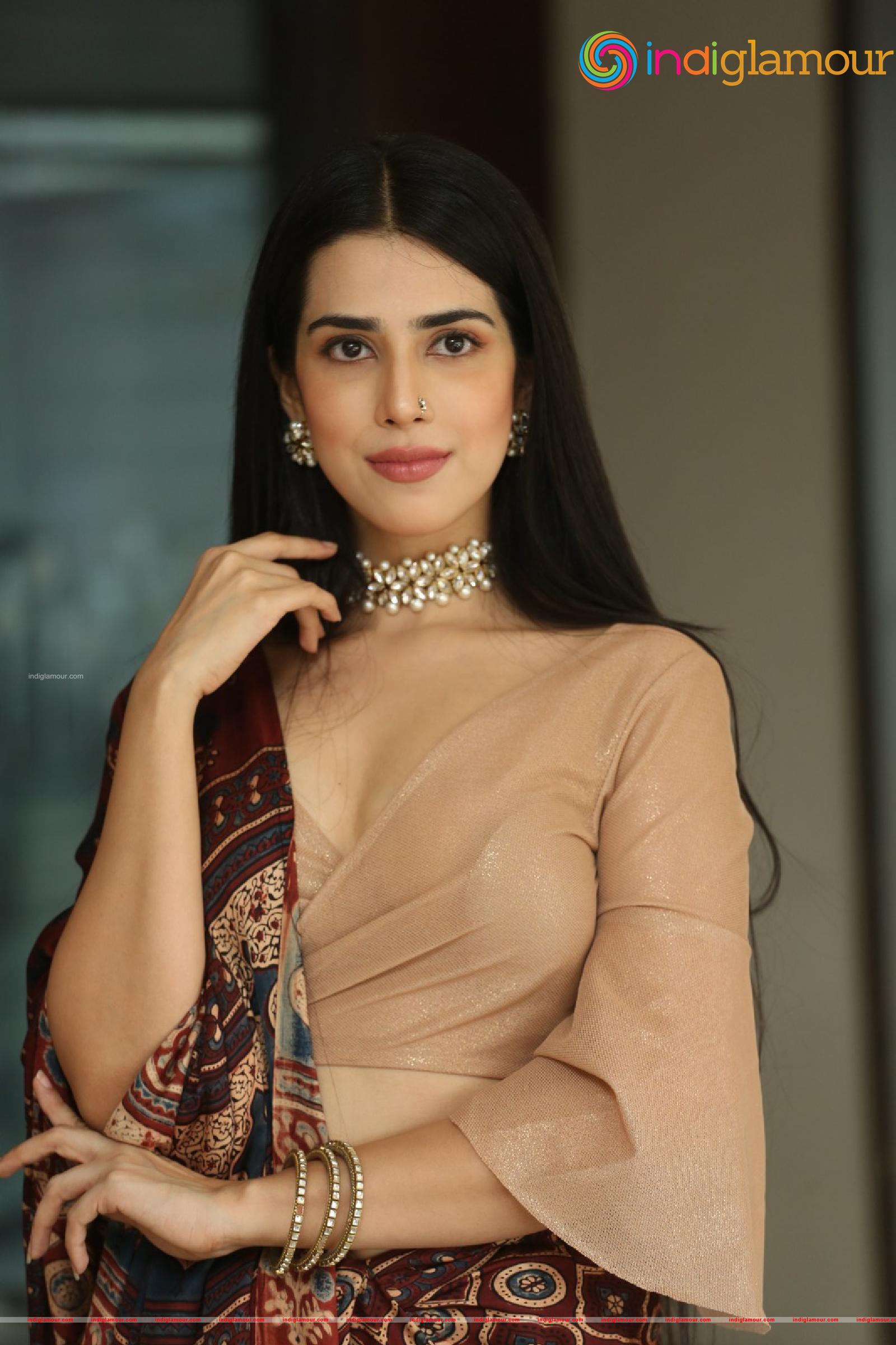 Saloni Mishra Actress hd photo