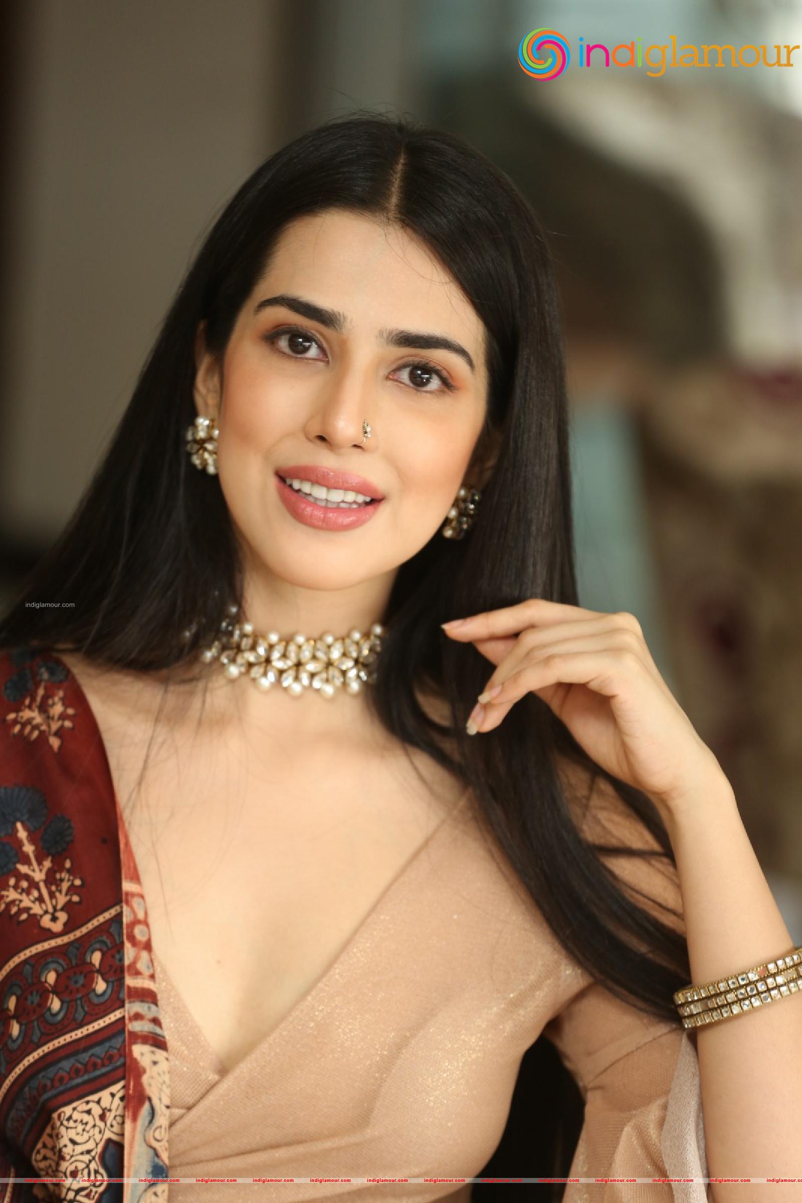 Saloni Mishra Actress hd photo