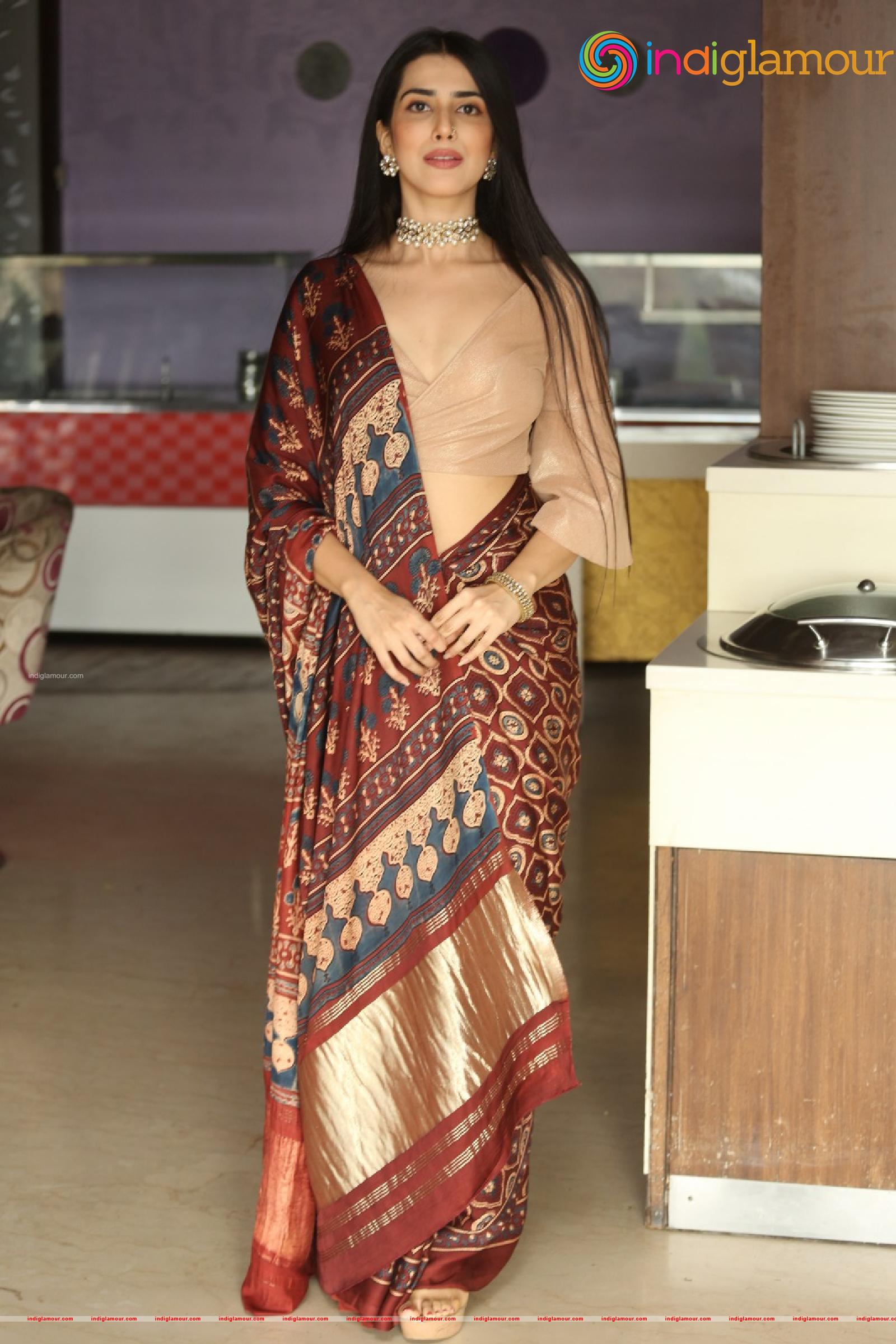 Saloni Mishra Actress hd photo