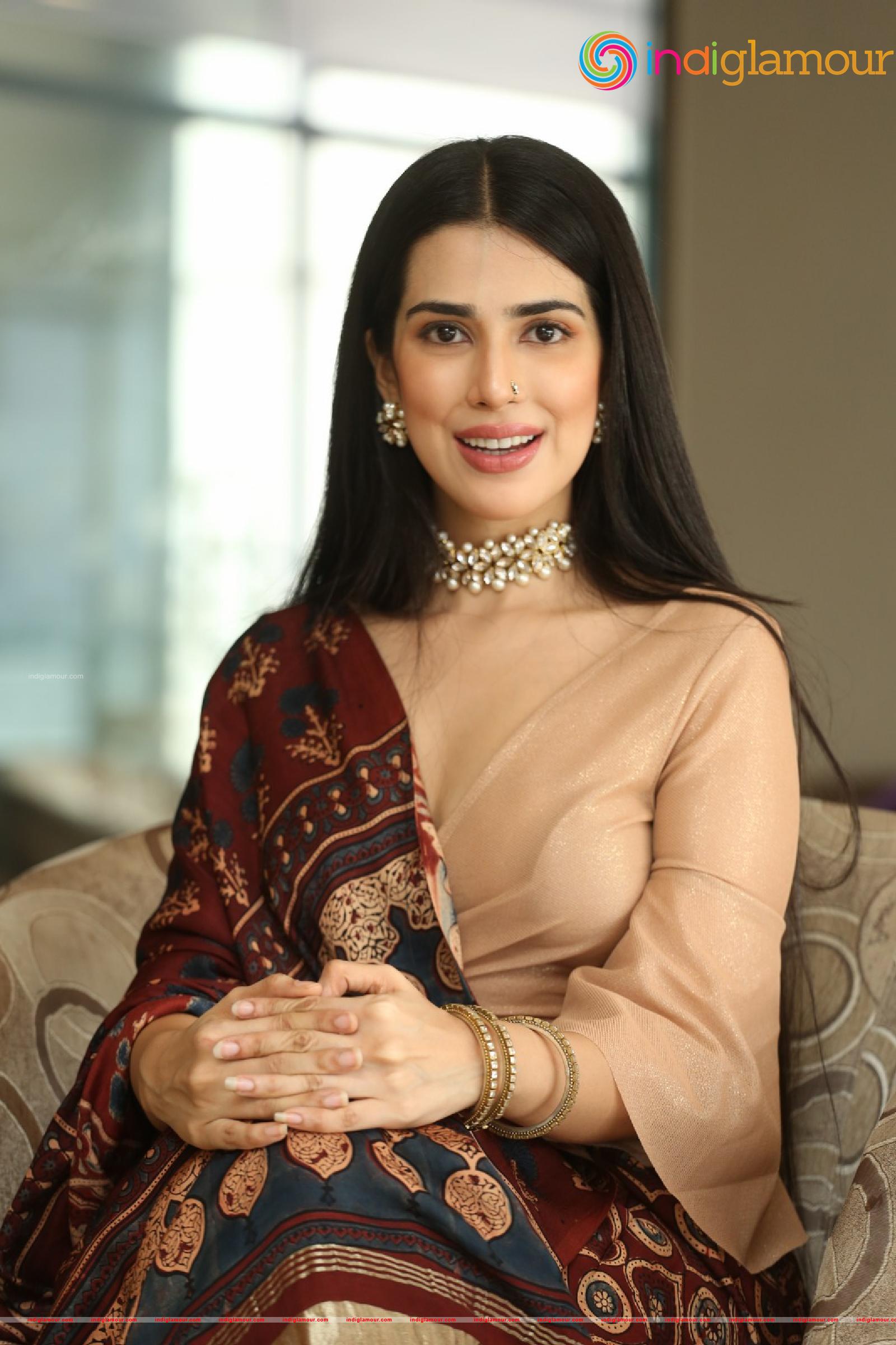 Saloni Mishra Actress hd photo