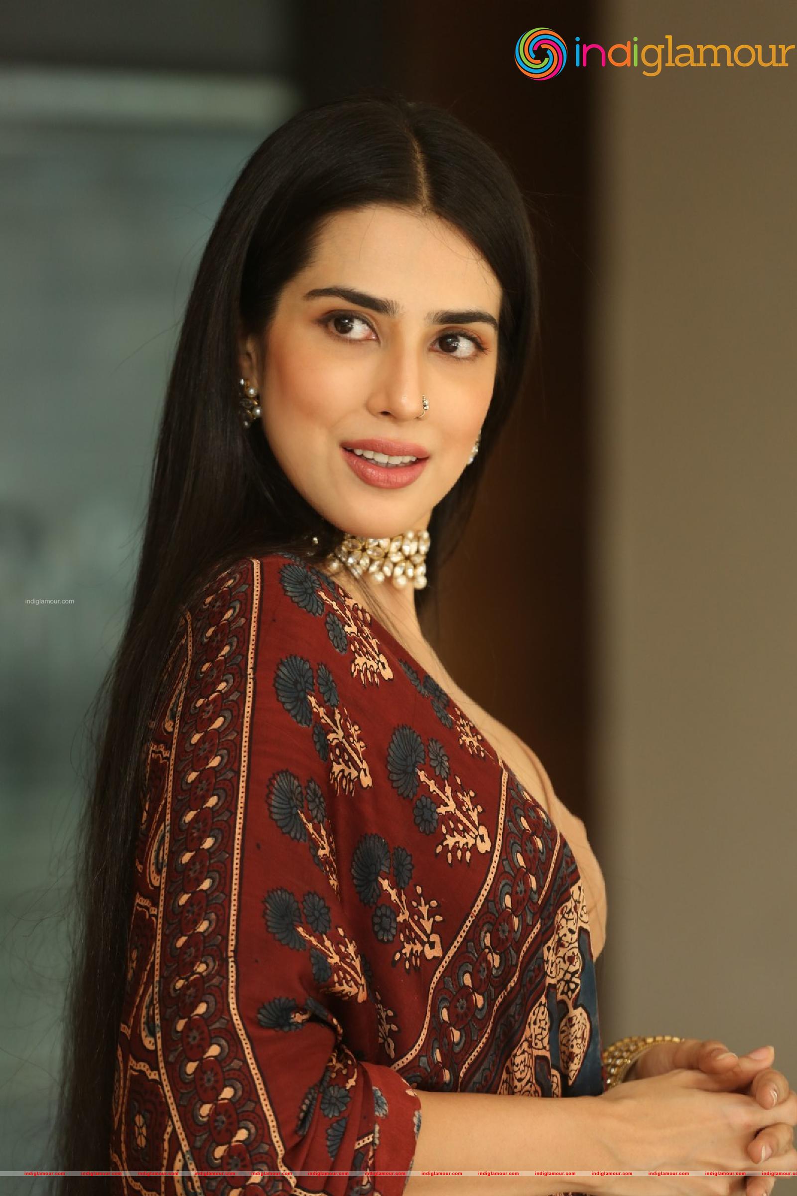 Saloni Mishra Actress hd photo