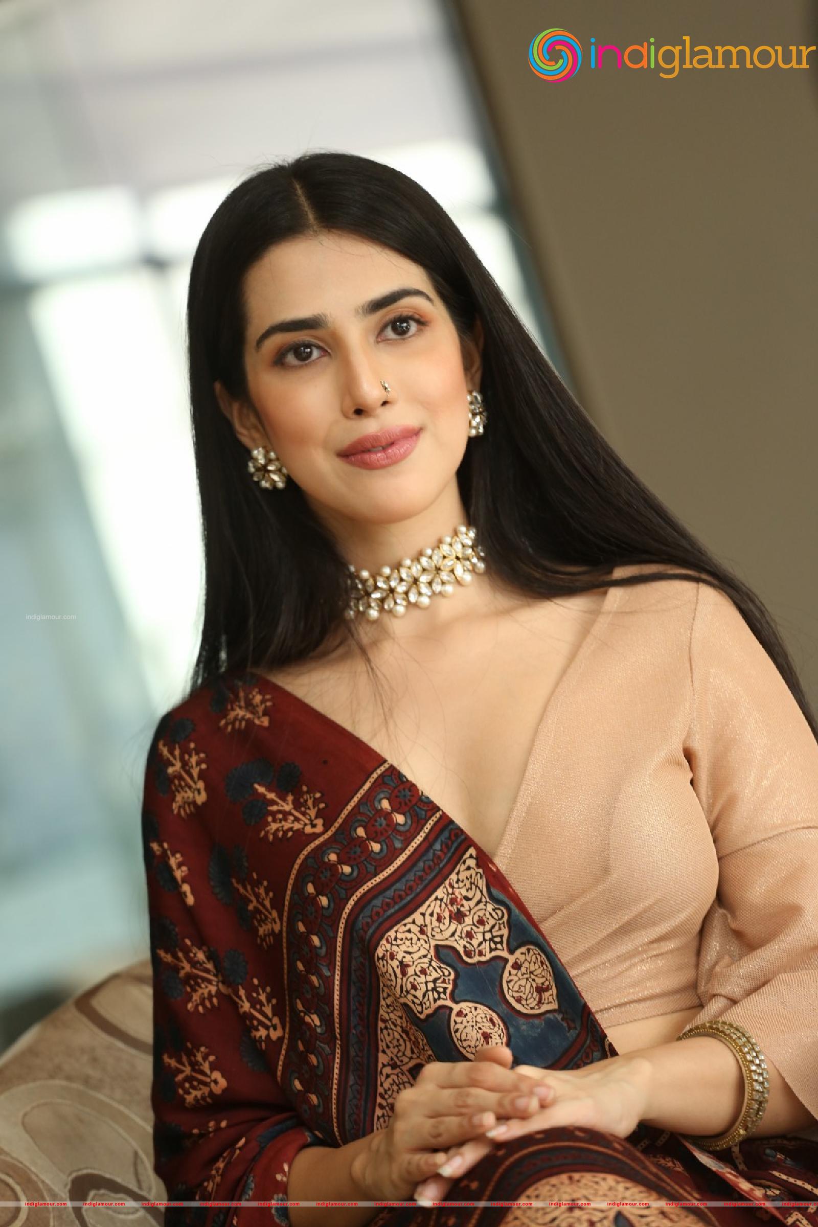 Saloni Mishra Actress hd photo