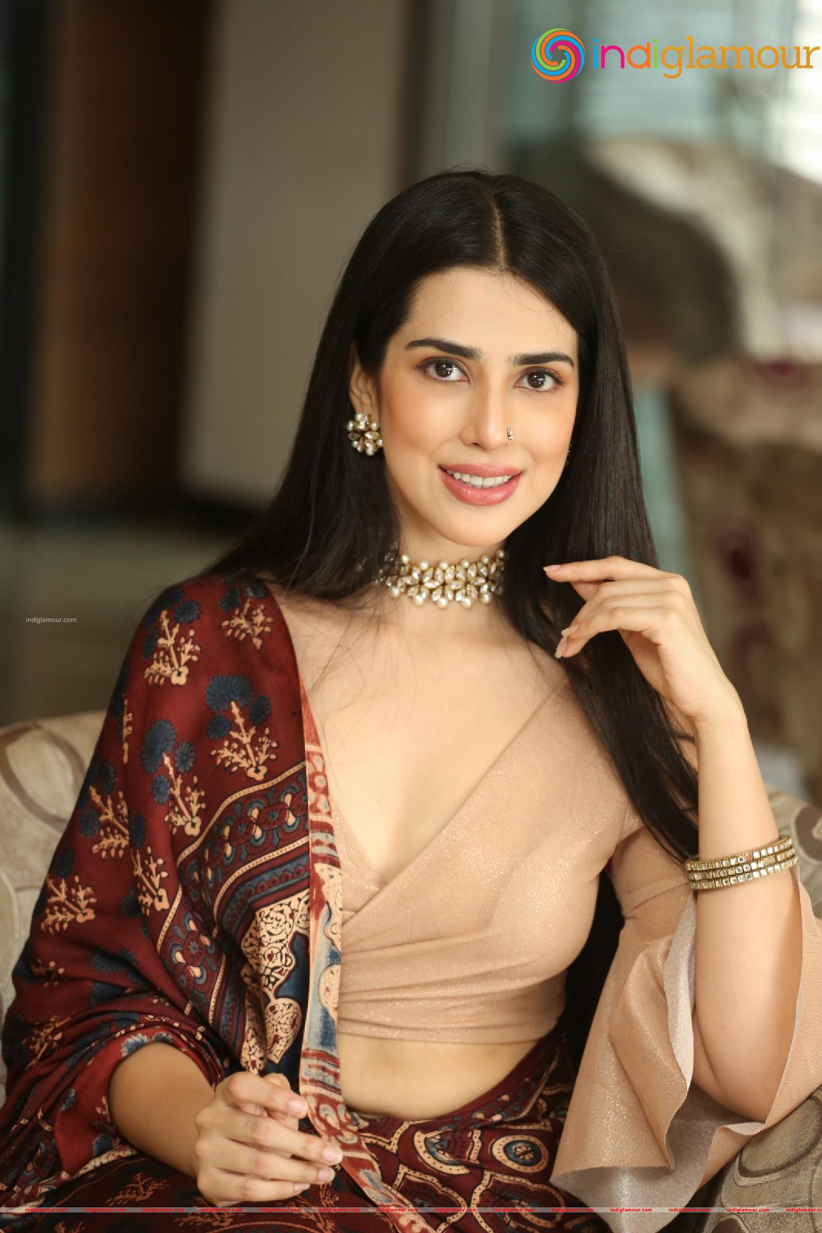Saloni Mishra Actress hd photo
