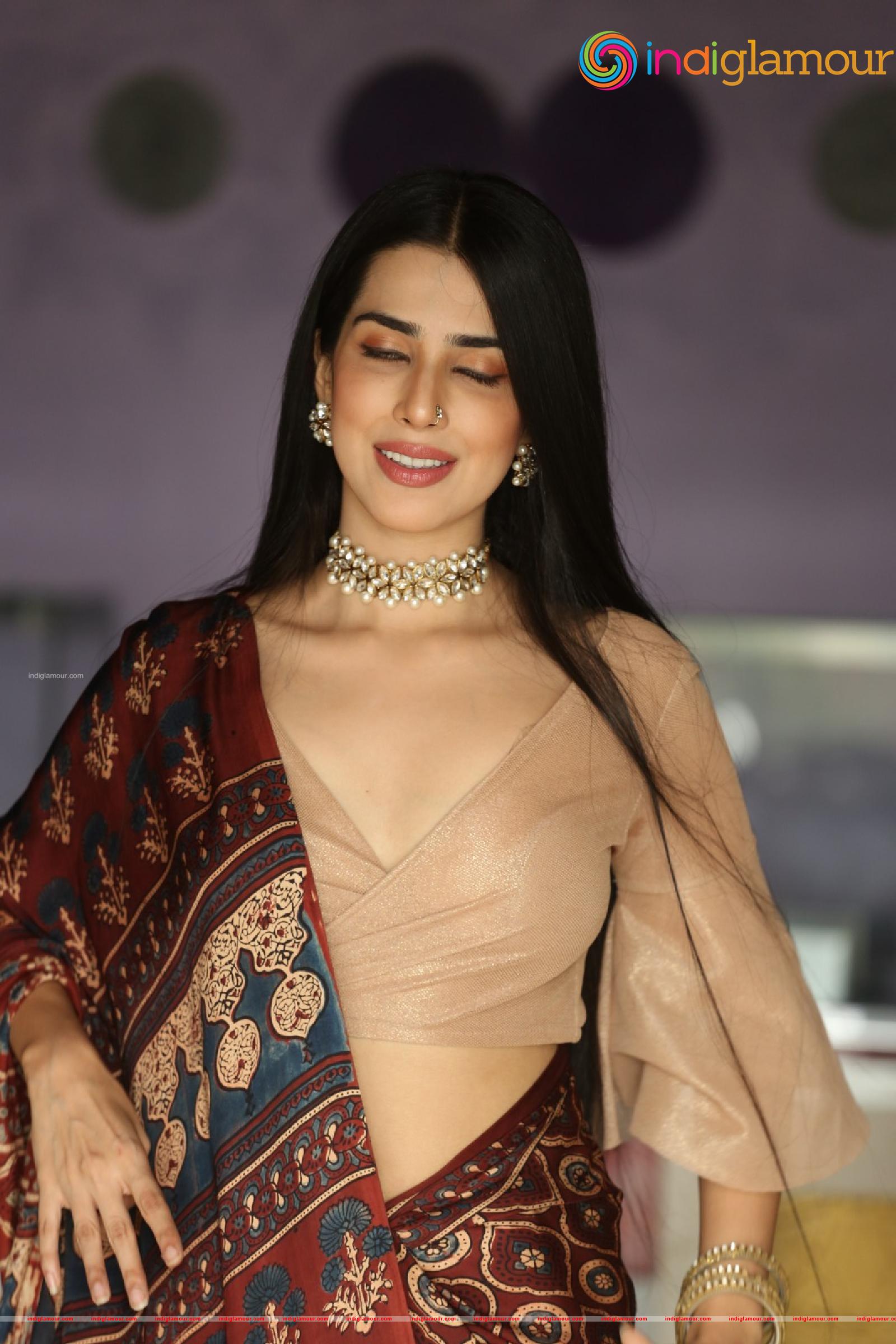 Saloni Mishra Actress hd photo