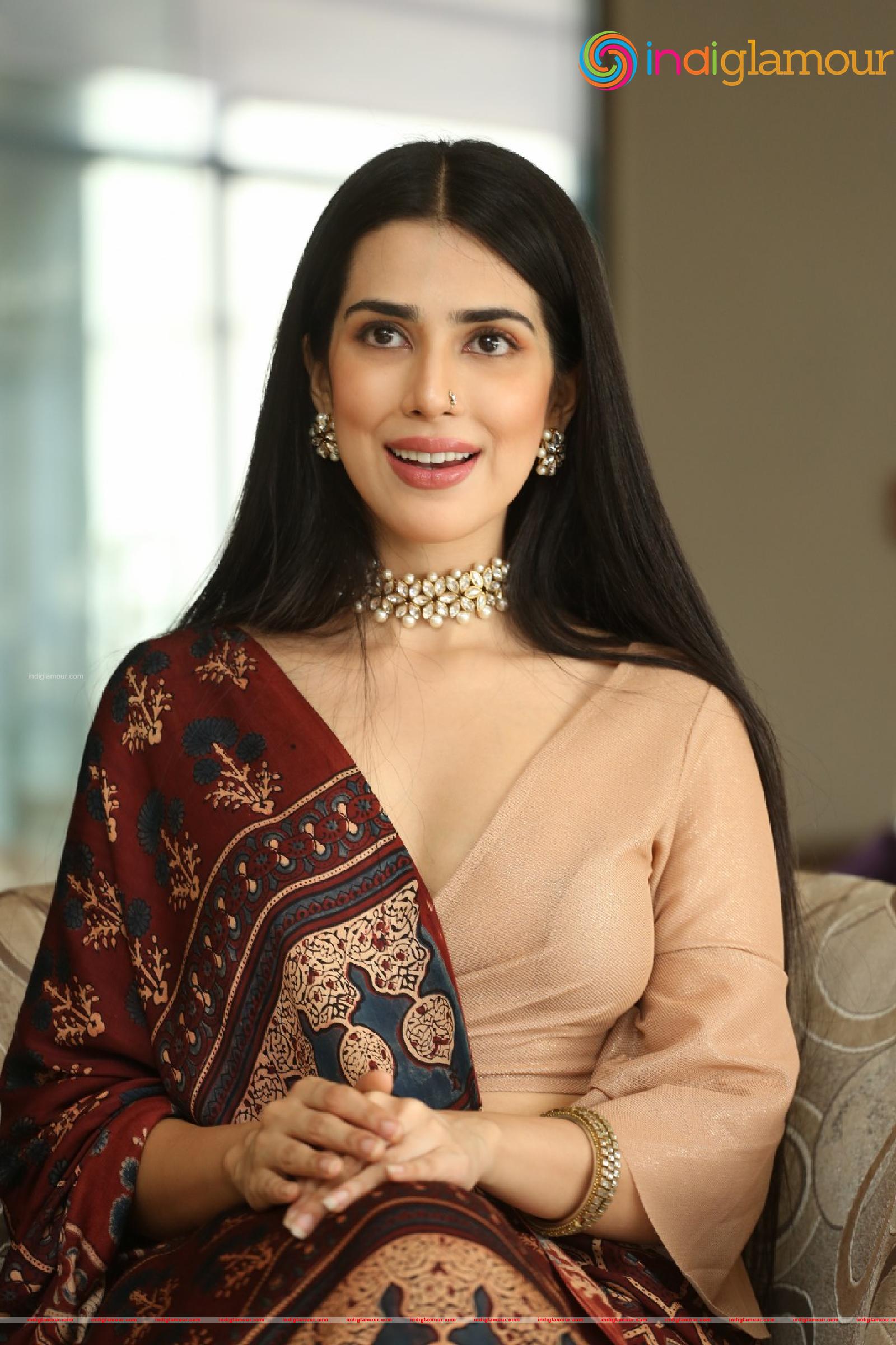 Saloni Mishra Actress hd photo