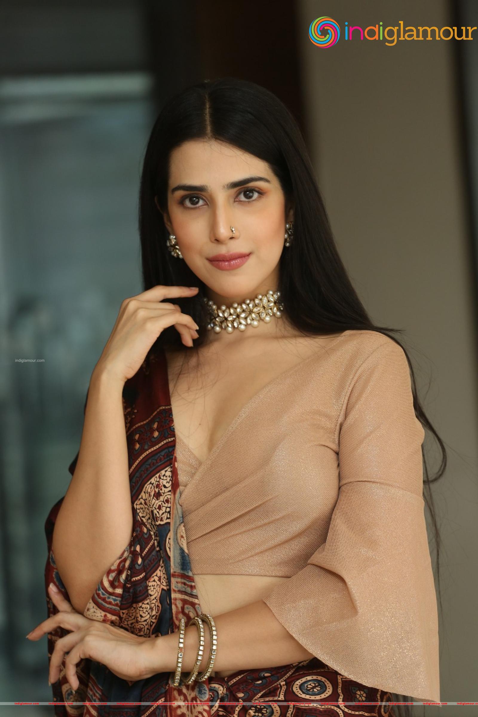 Saloni Mishra Actress hd photo