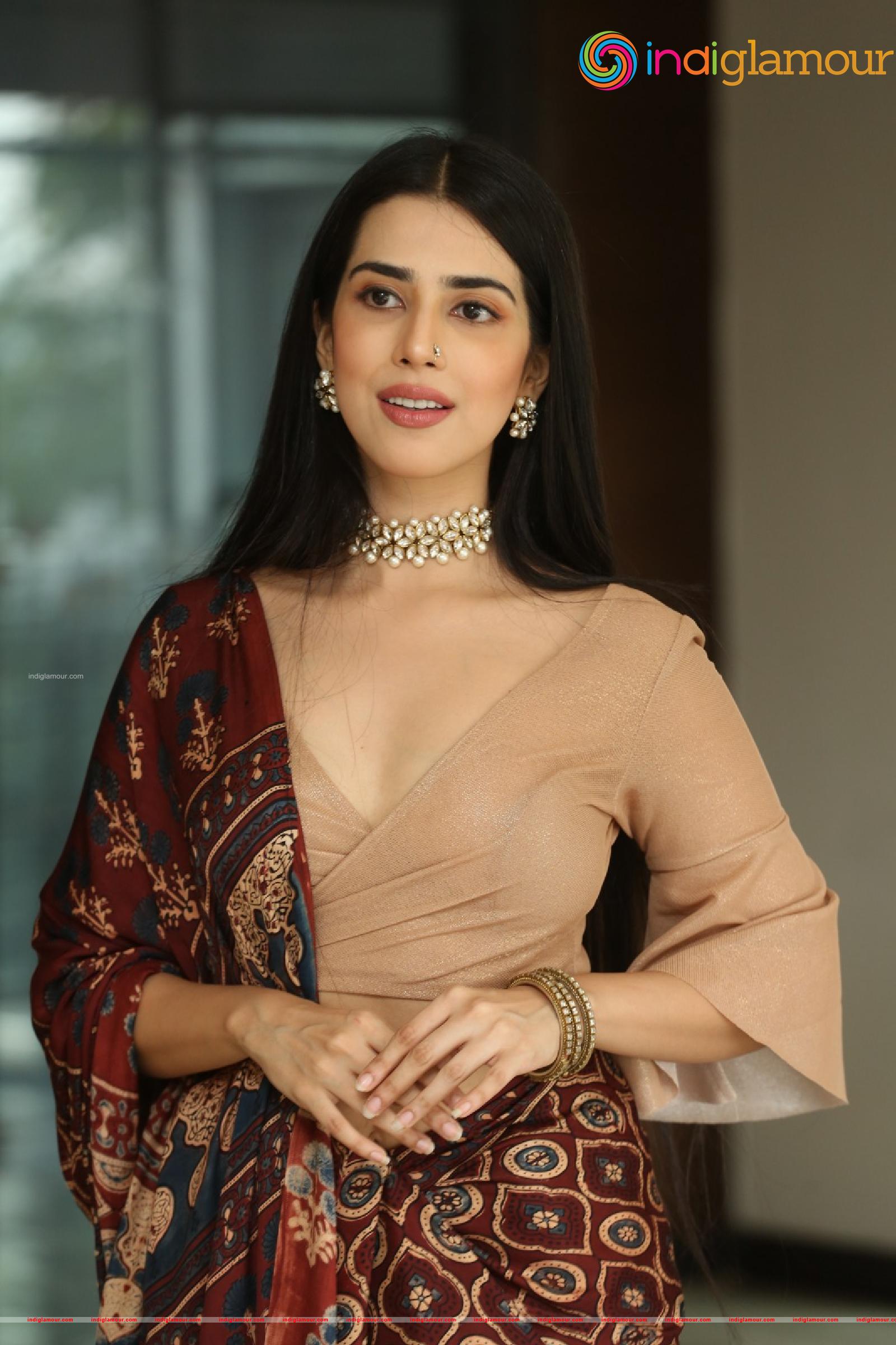 Saloni Mishra Actress hd photo