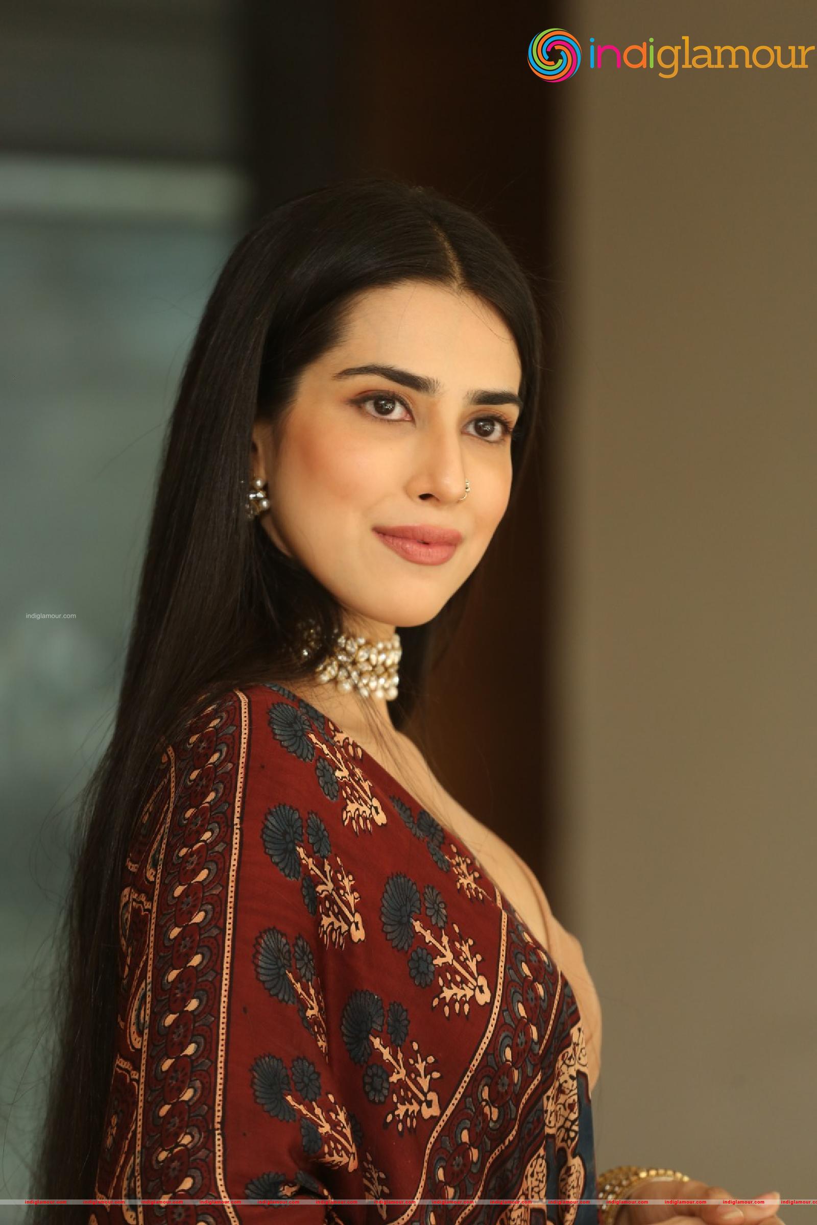 Saloni Mishra Actress hd photo