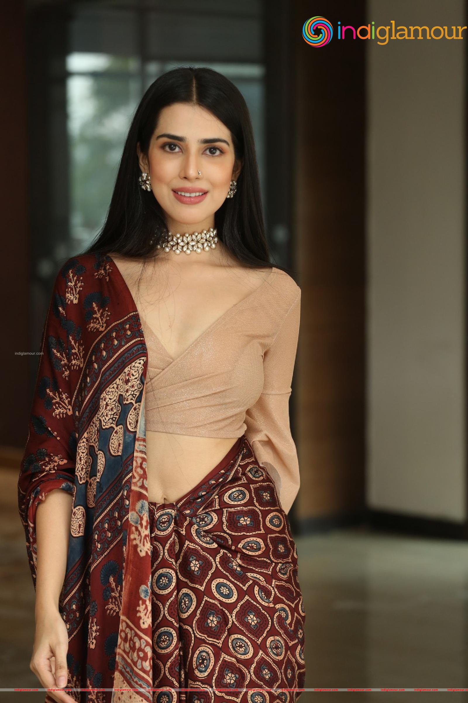Saloni Mishra Actress hd photo
