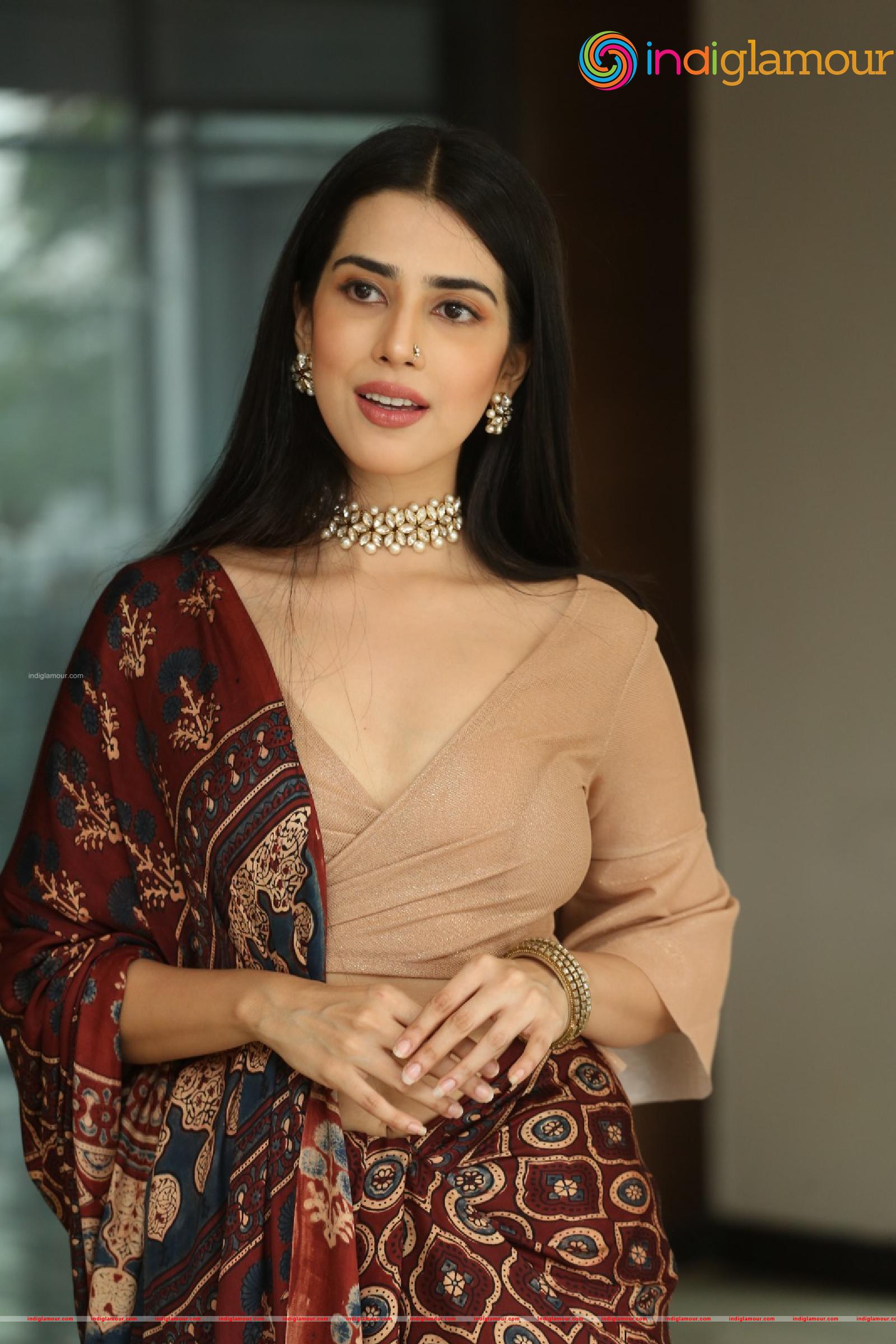 Saloni Mishra Actress hd photo
