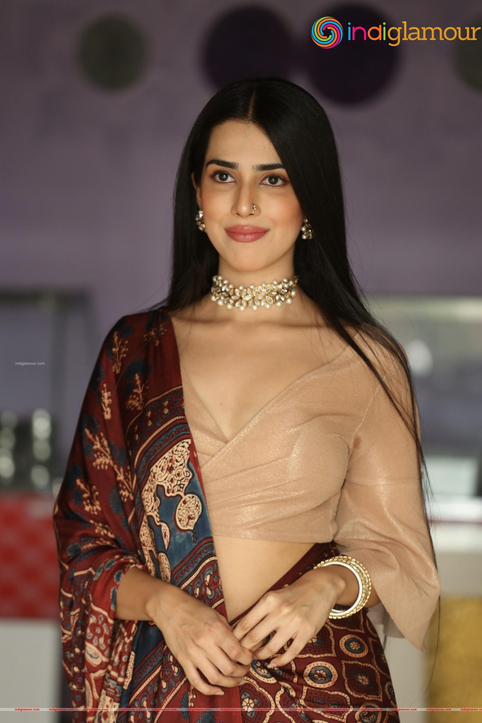 Saloni Mishra Actress hd photo