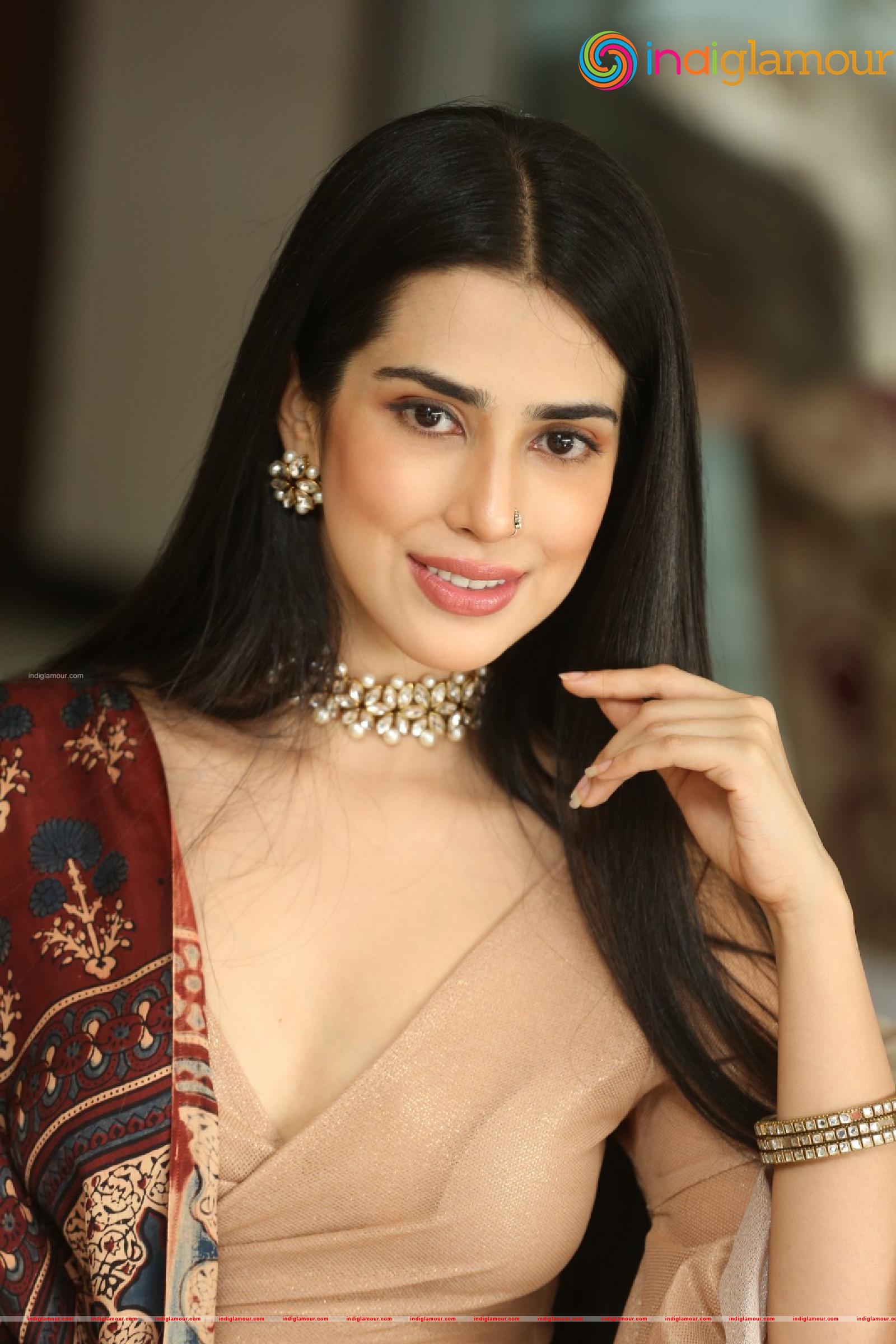 Saloni Mishra Actress hd photo