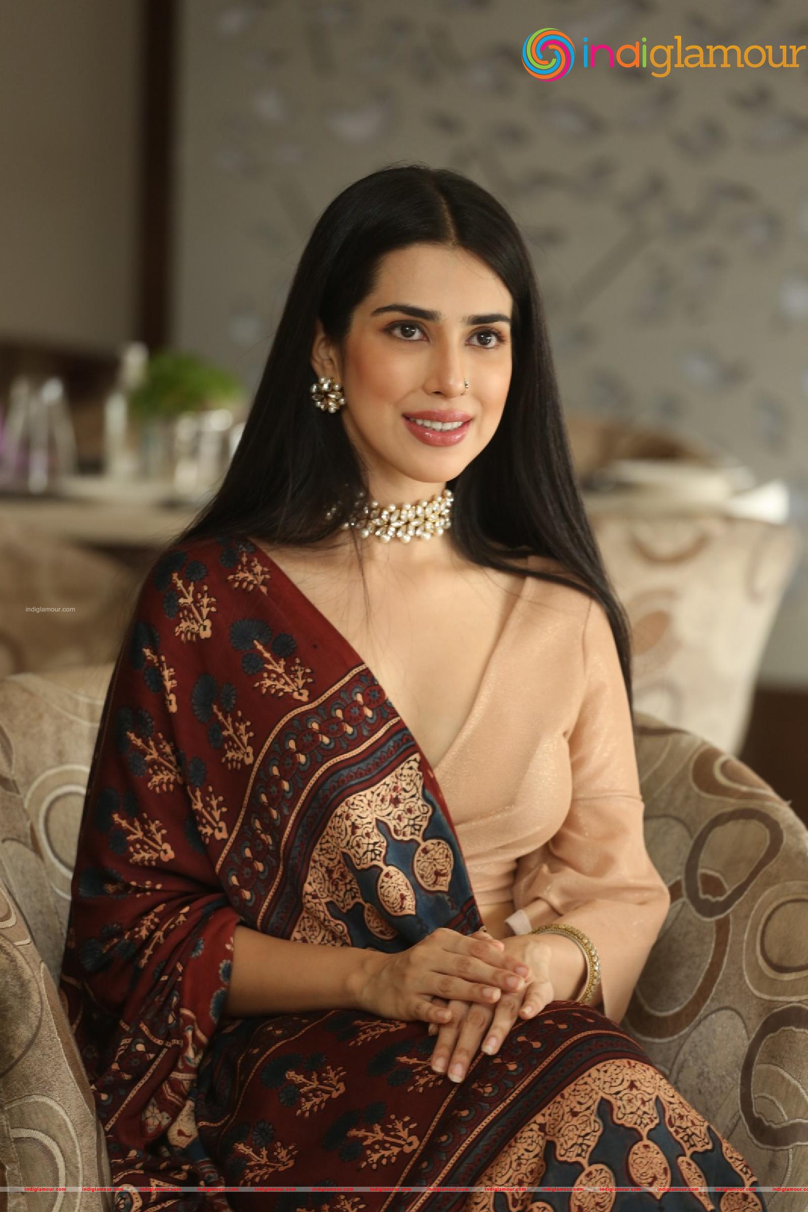 Saloni Mishra Actress hd photo