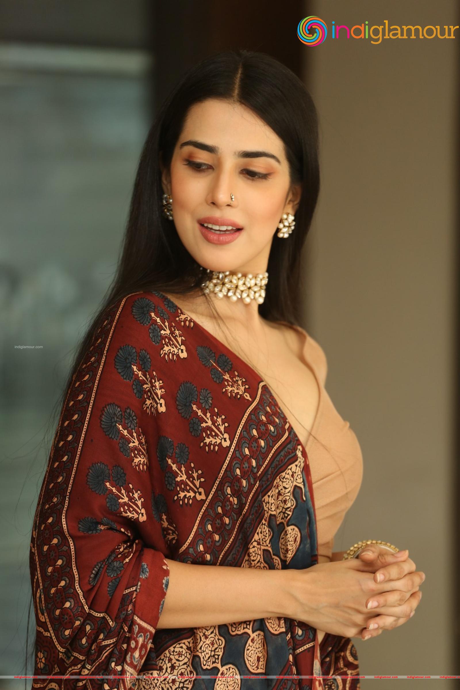 Saloni Mishra Actress hd photo
