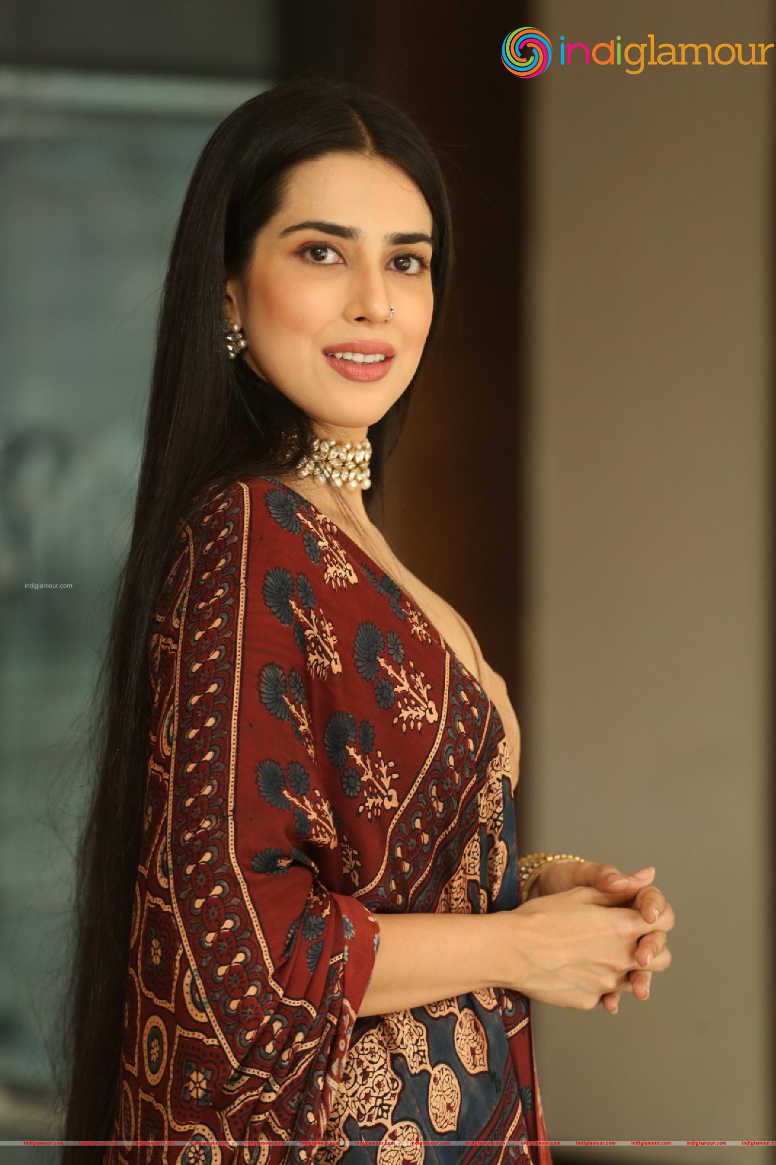 Saloni Mishra Actress hd photo