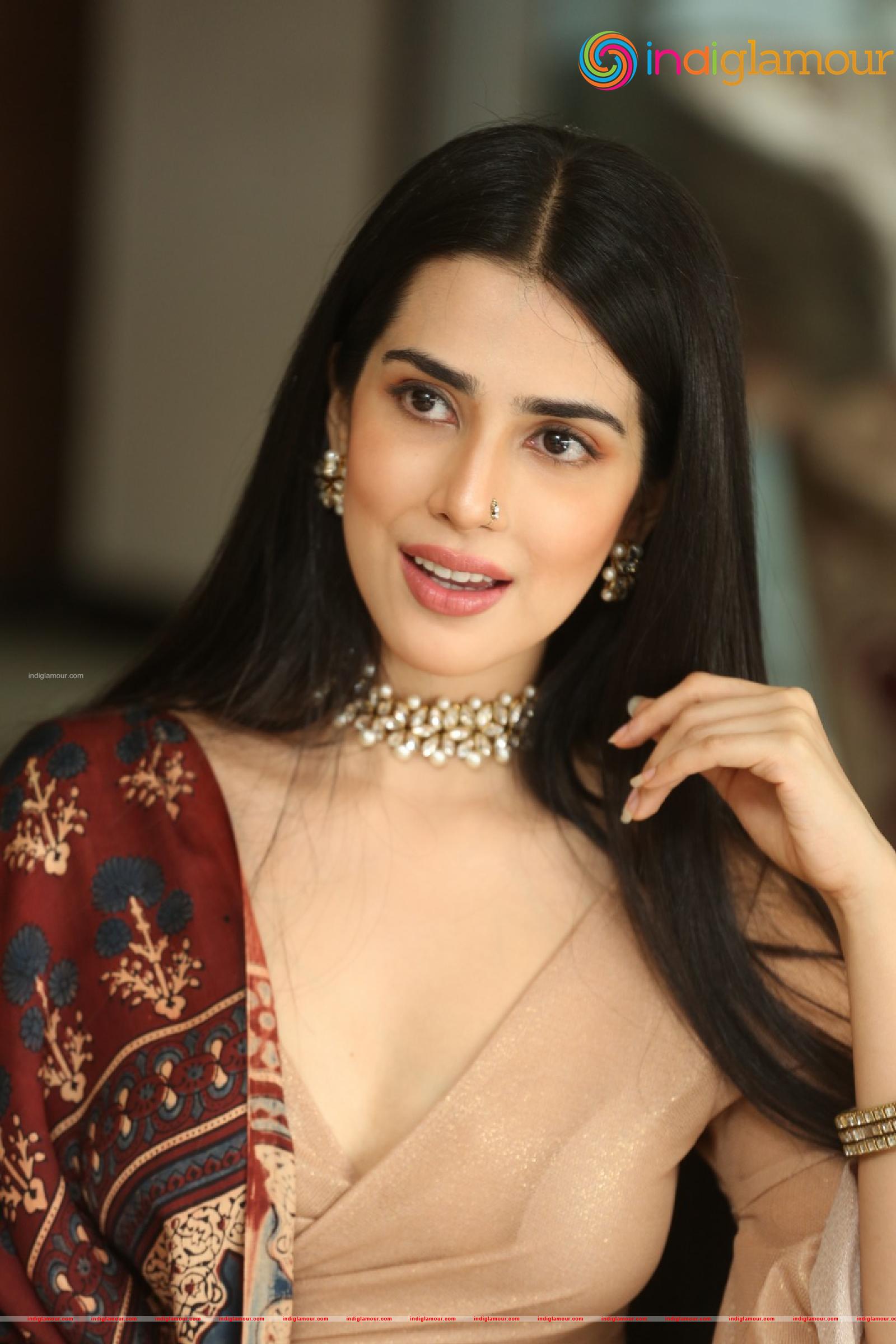 Saloni Mishra Actress hd photo