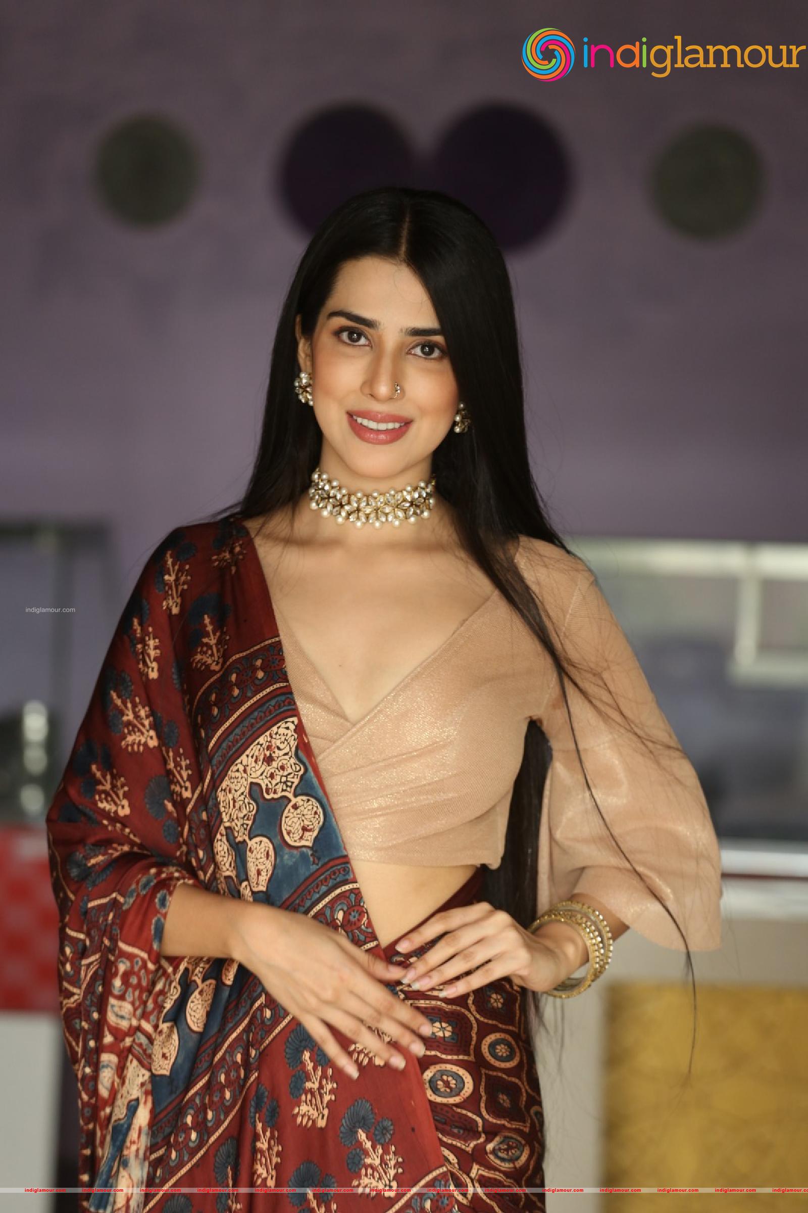 Saloni Mishra Actress hd photo