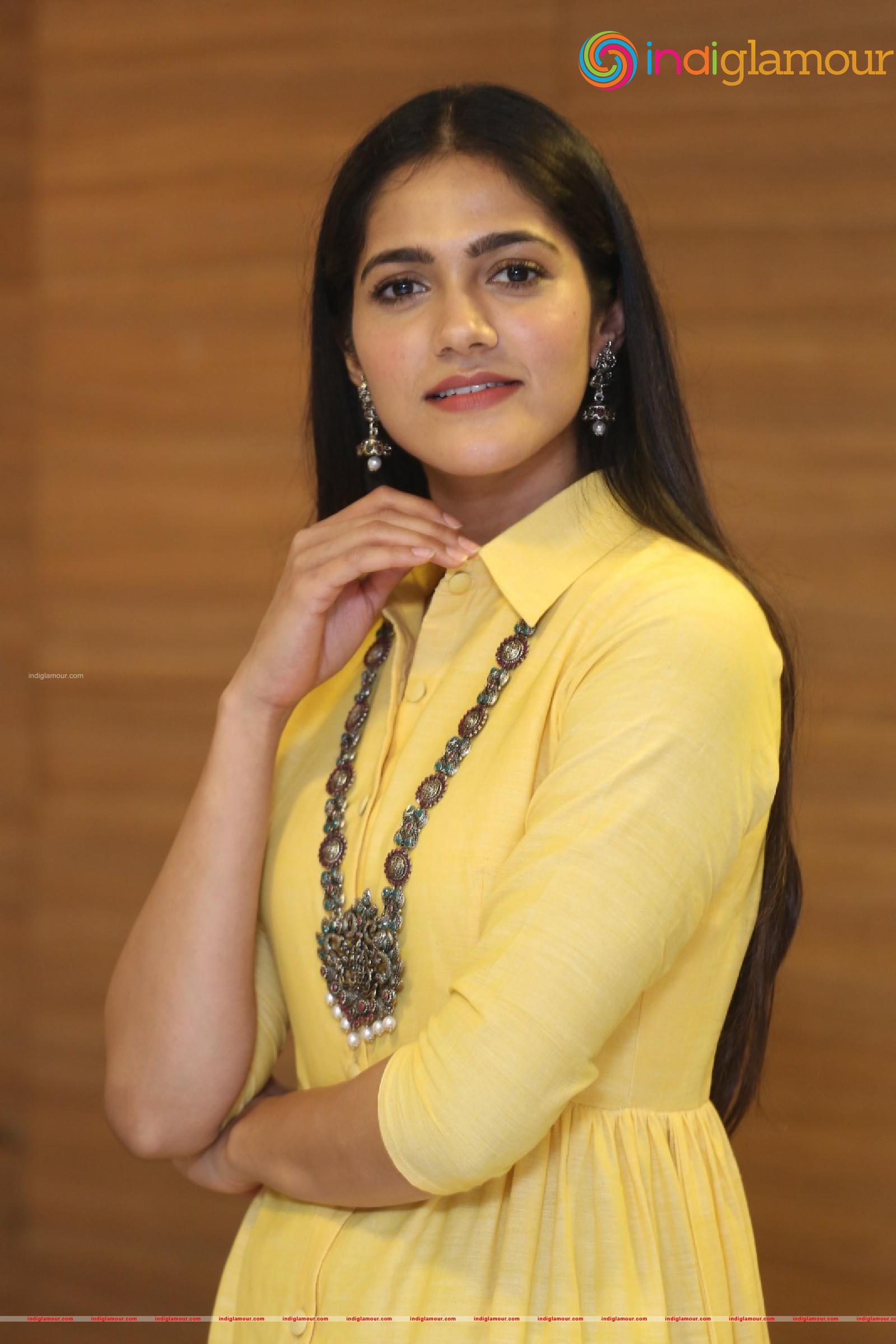 Simran Choudhary Actress hd photo