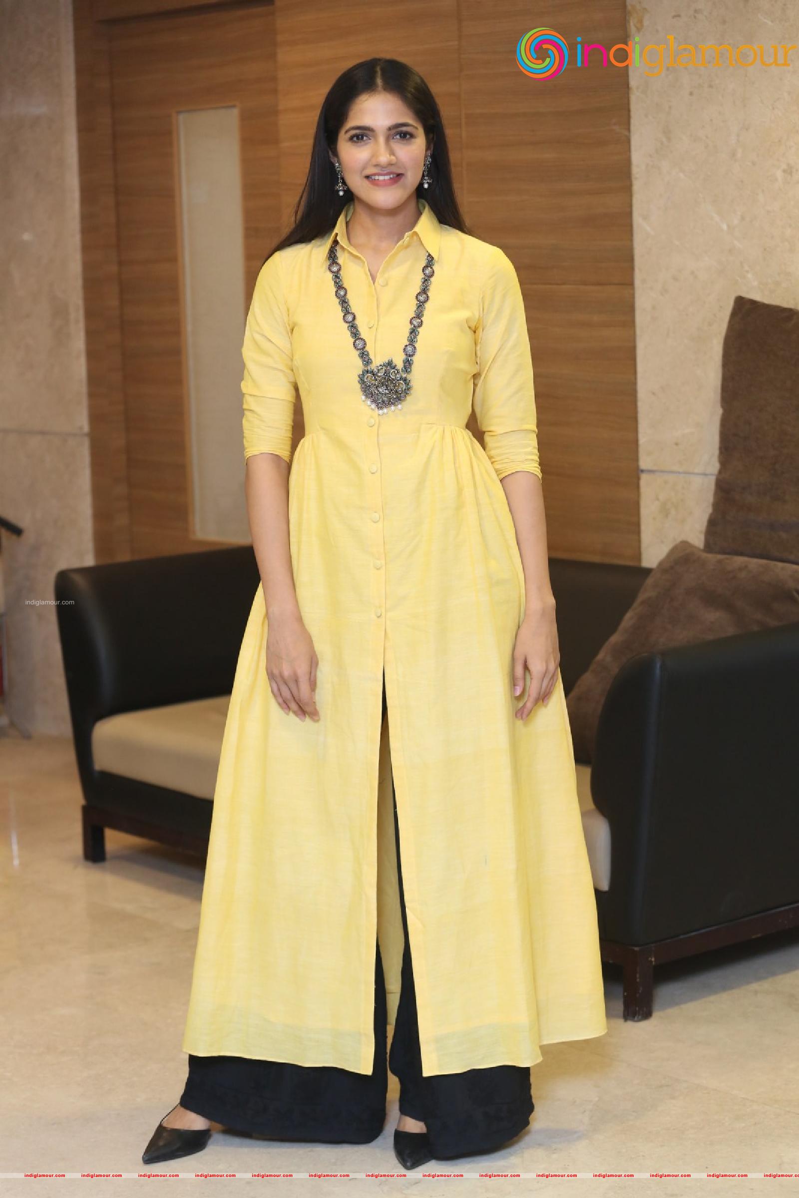 Simran Choudhary Actress hd photo