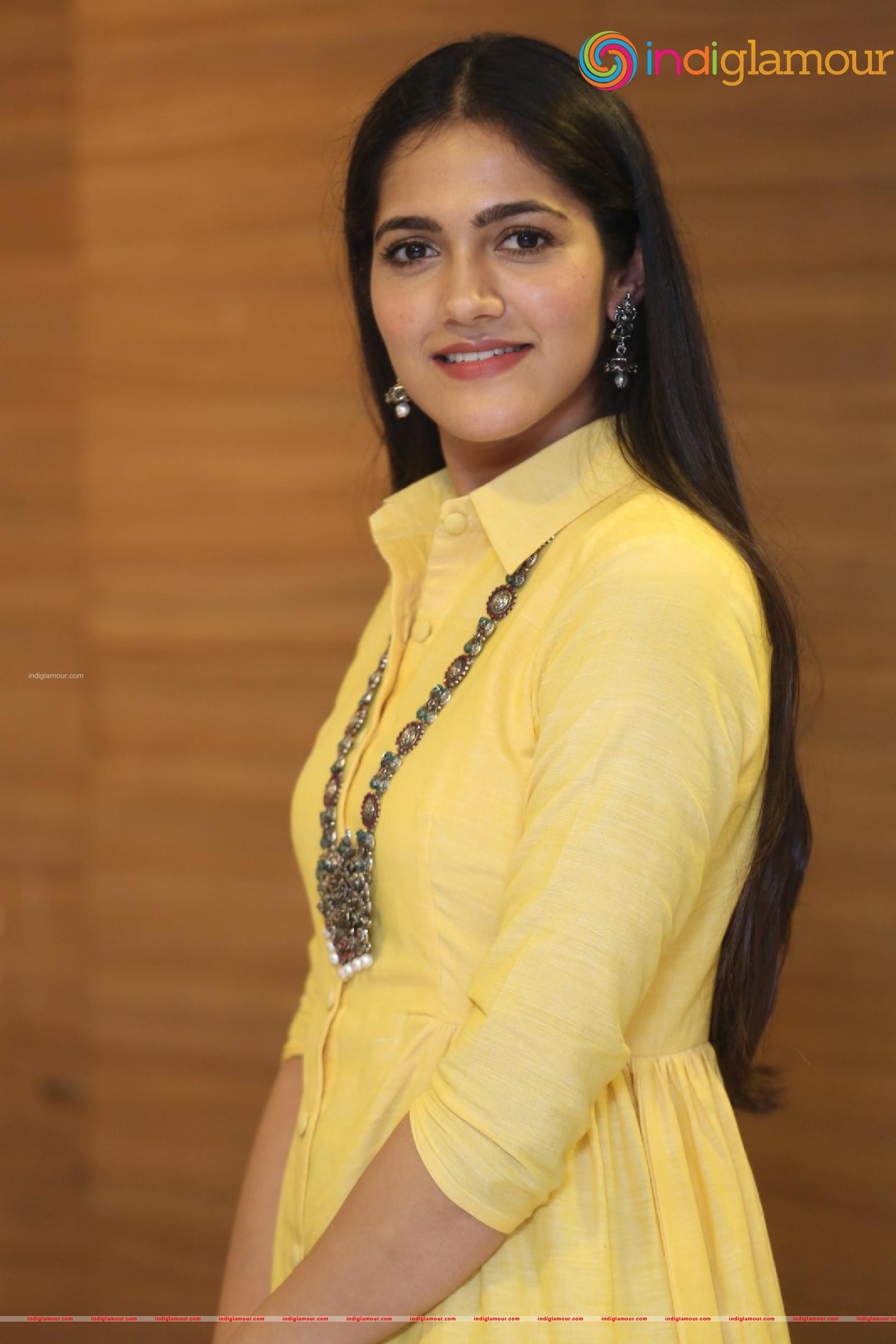 Simran Choudhary Actress hd photo