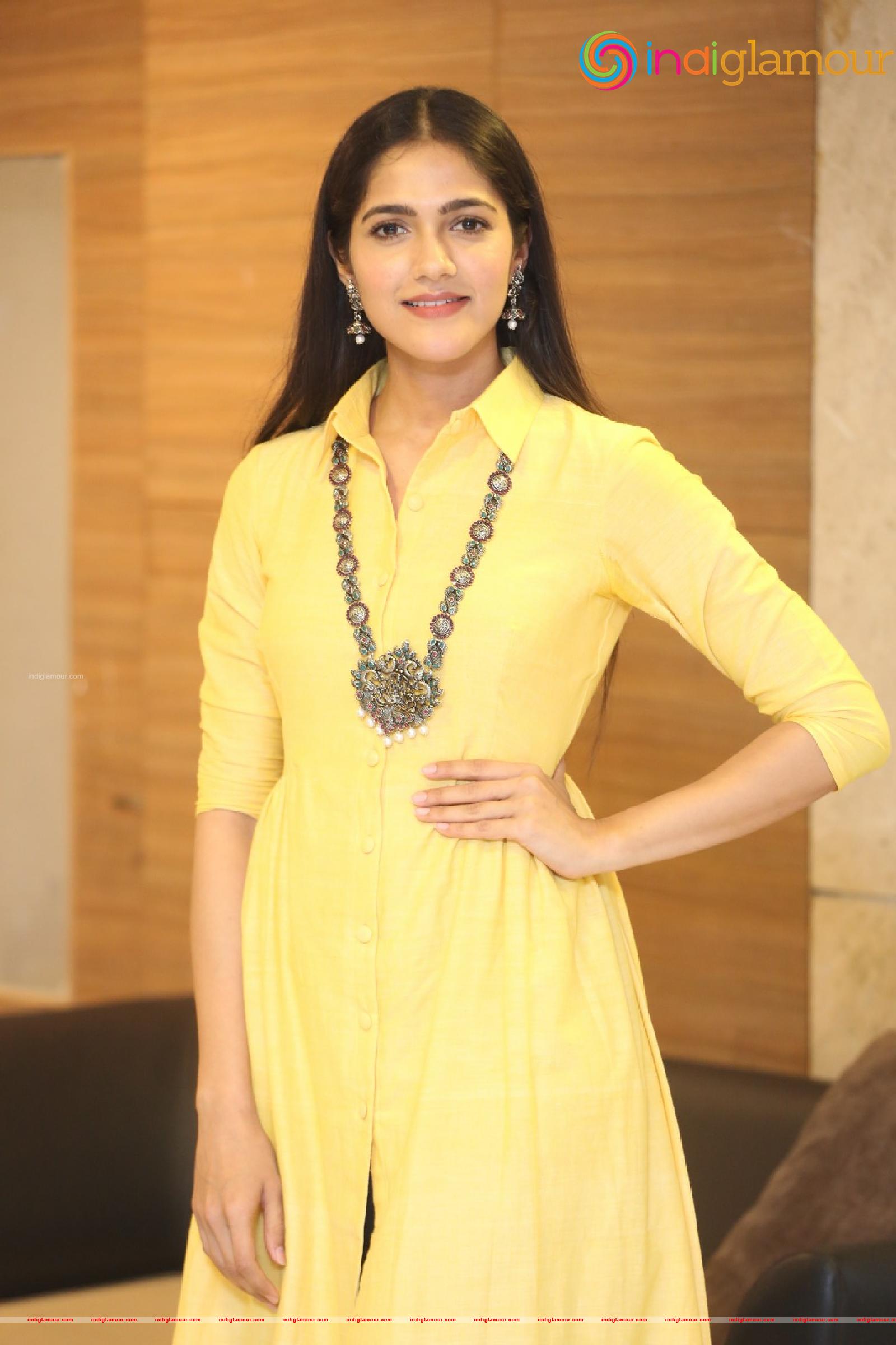 Simran Choudhary Actress hd photo