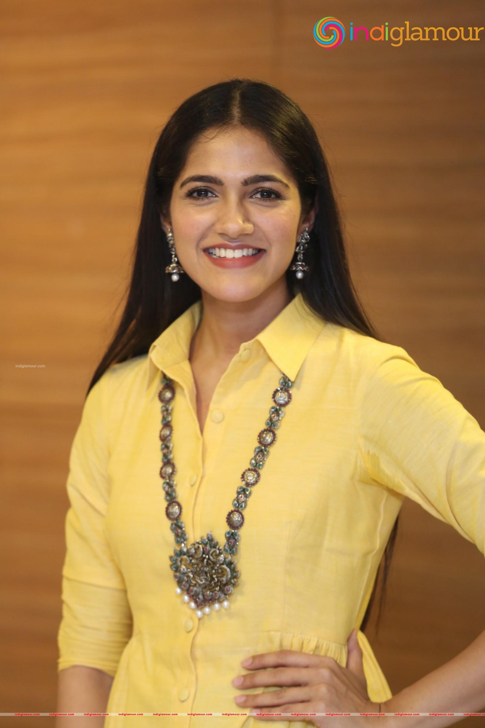 Simran Choudhary Actress hd photo