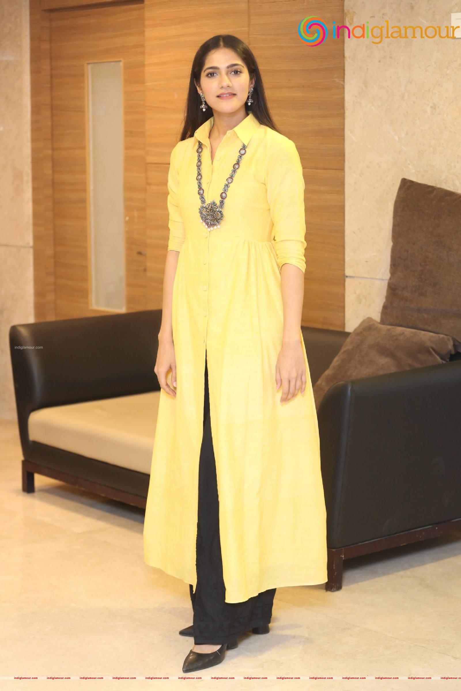 Simran Choudhary Actress hd photo