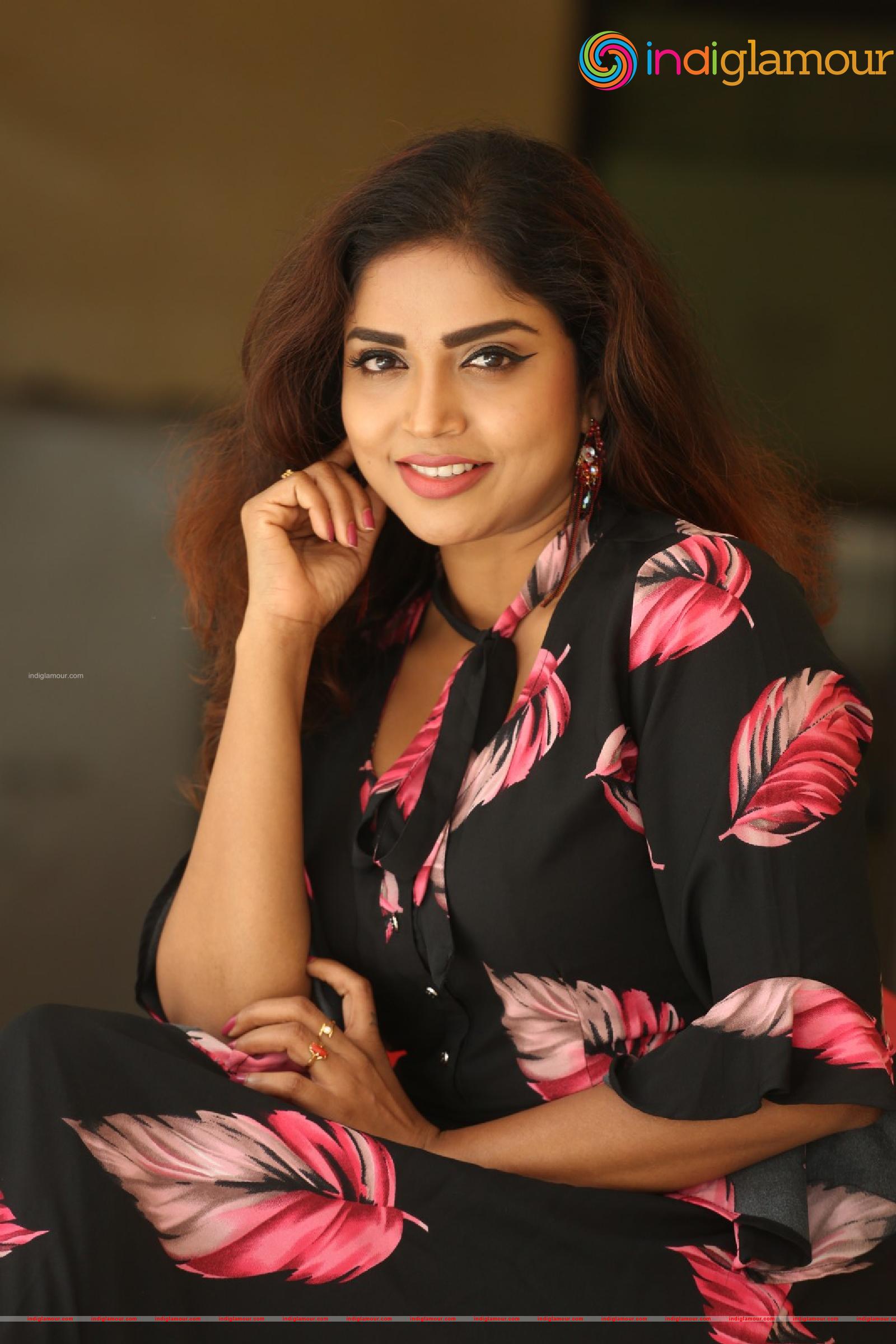Karunya Chowdary Actress hd photo