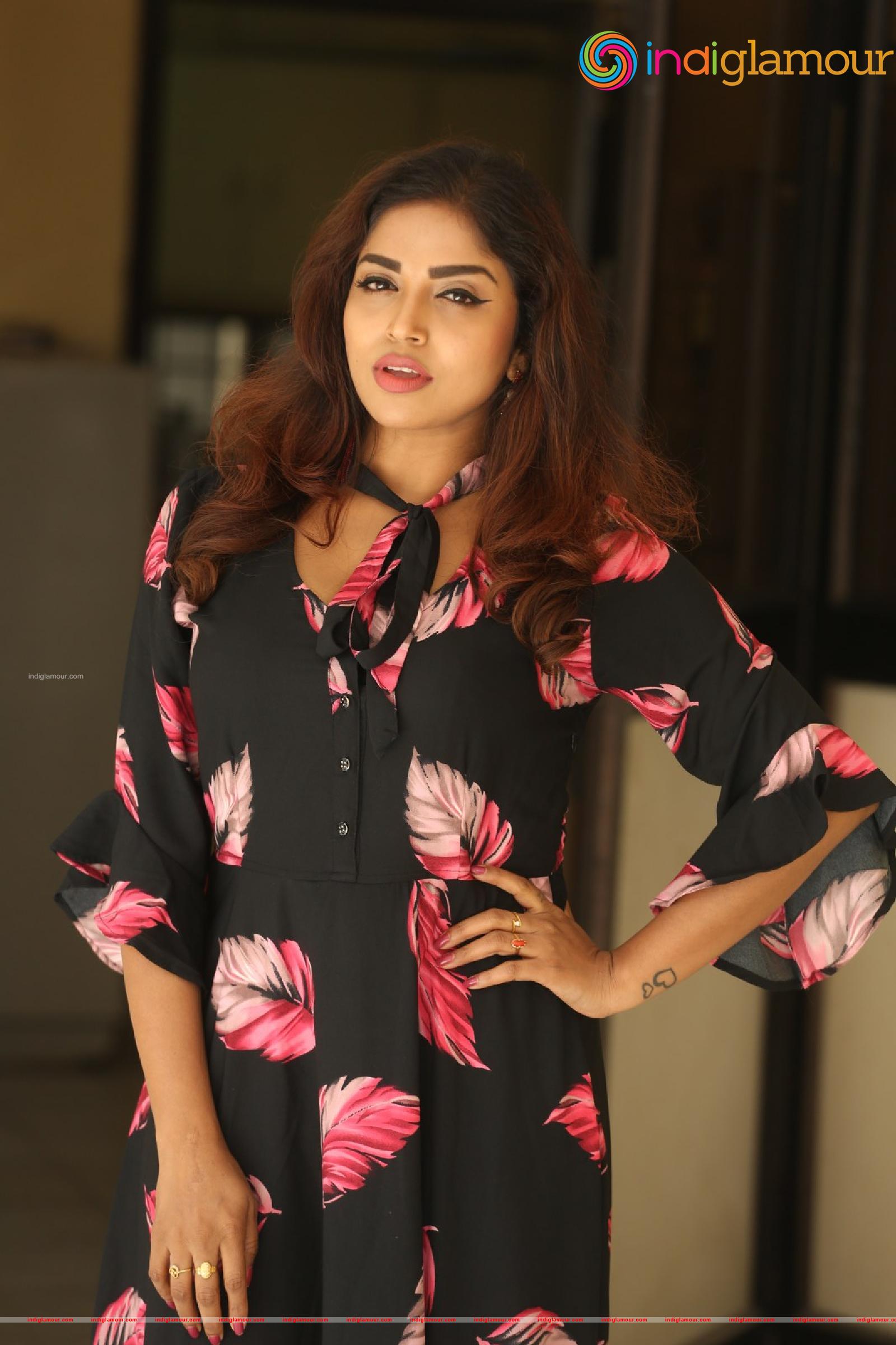 Karunya Chowdary Actress hd photo