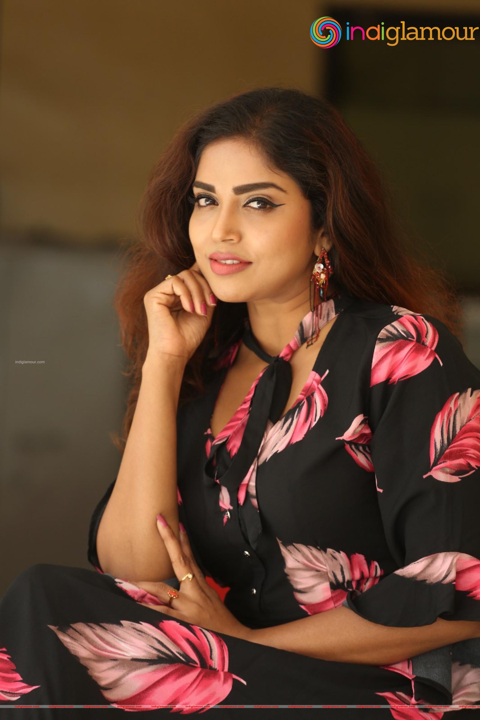 Karunya Chowdary Actress hd photo