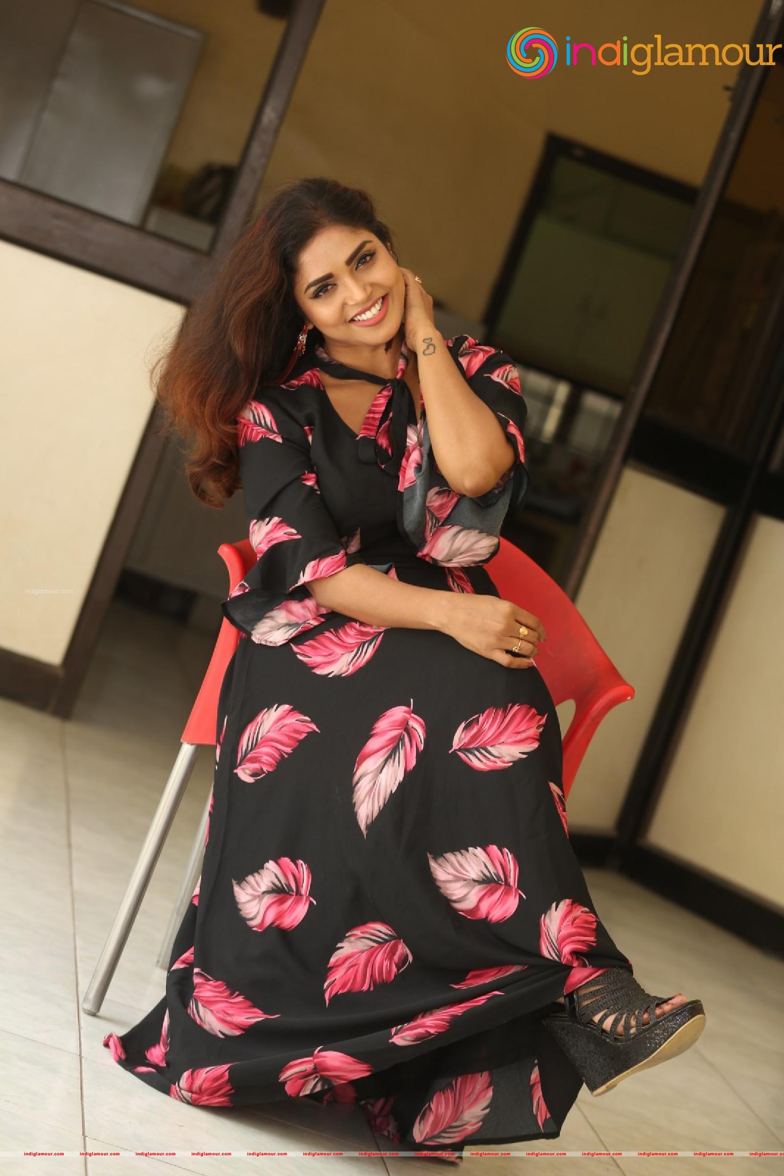 Karunya Chowdary Actress hd photo