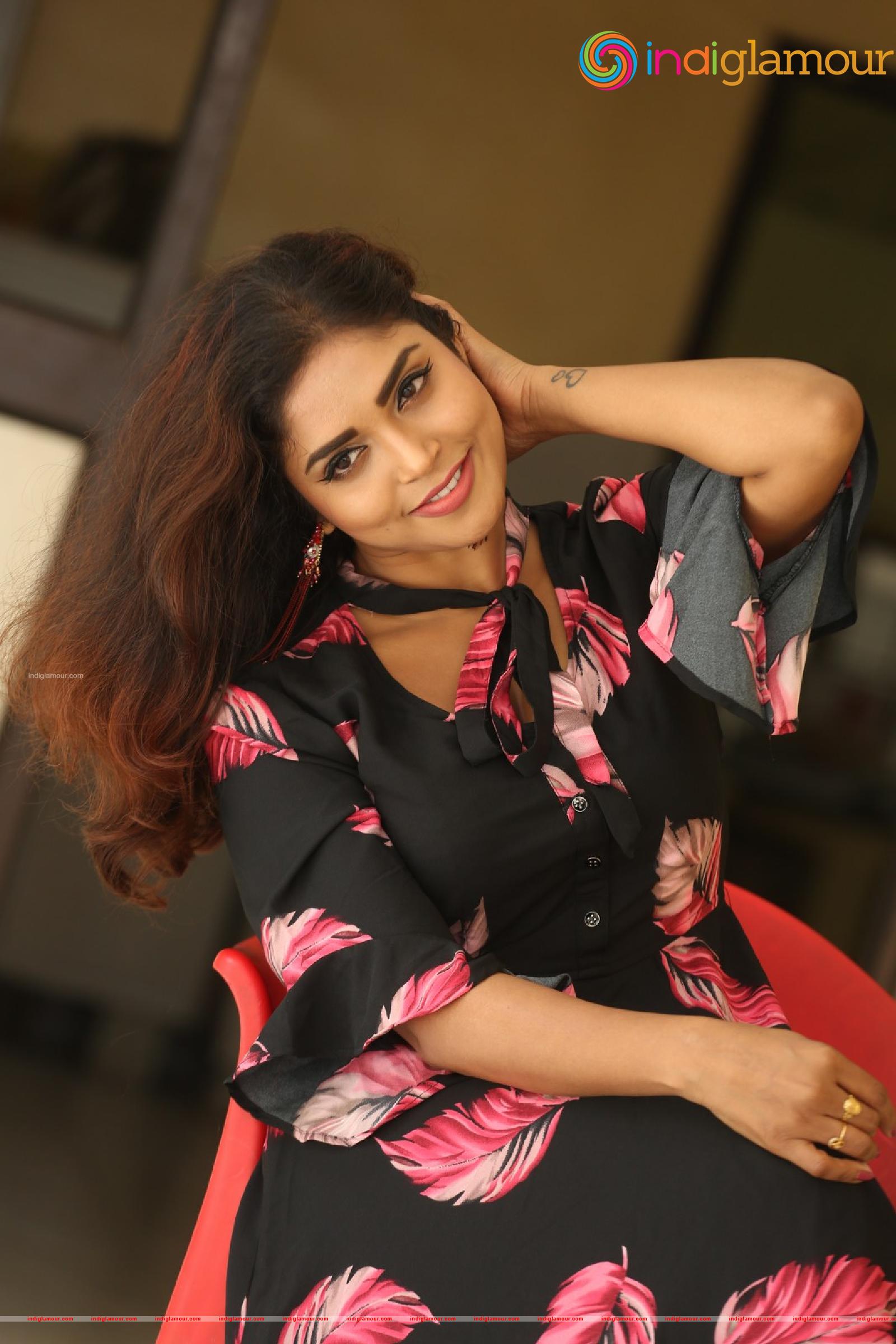 Karunya Chowdary Actress hd photo