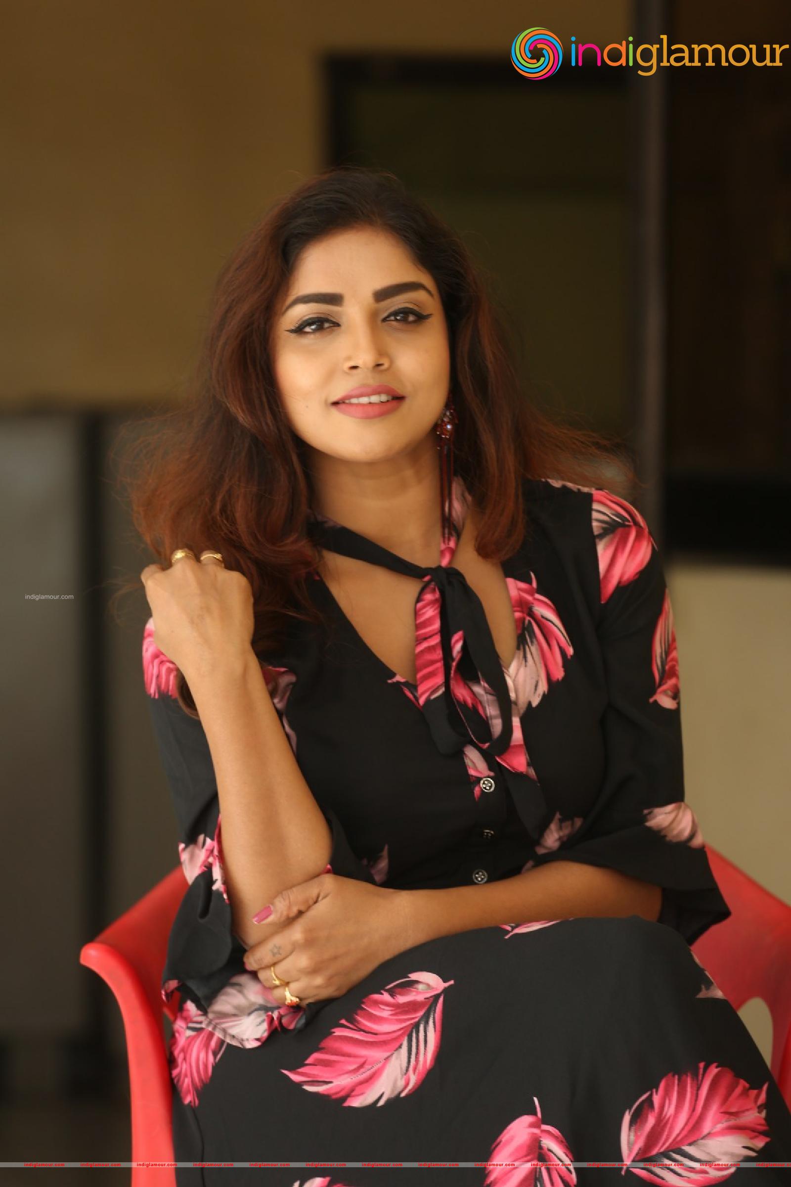 Karunya Chowdary Actress hd photo