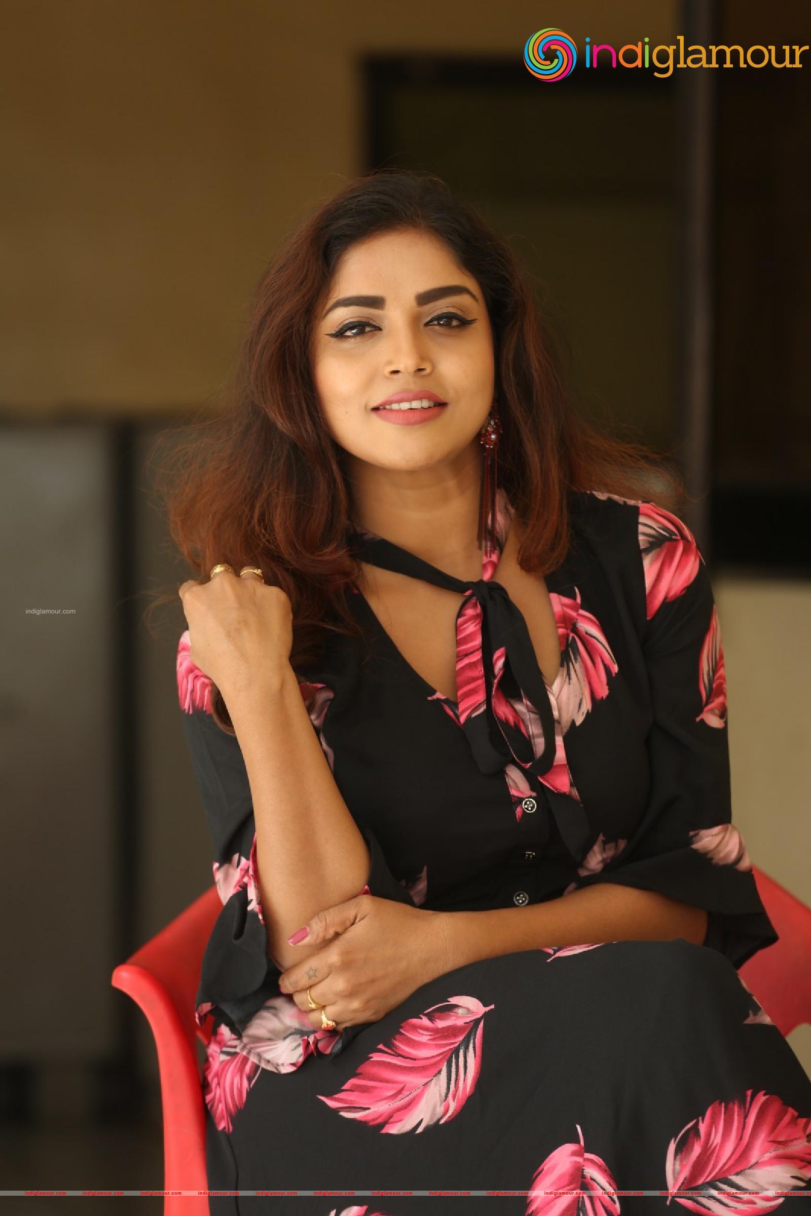 Karunya Chowdary Actress hd photo