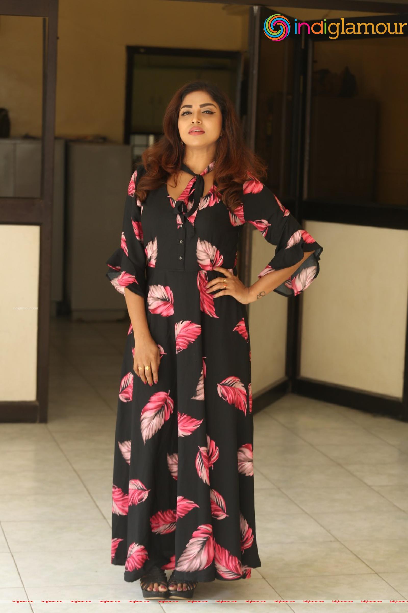 Karunya Chowdary Actress hd photo