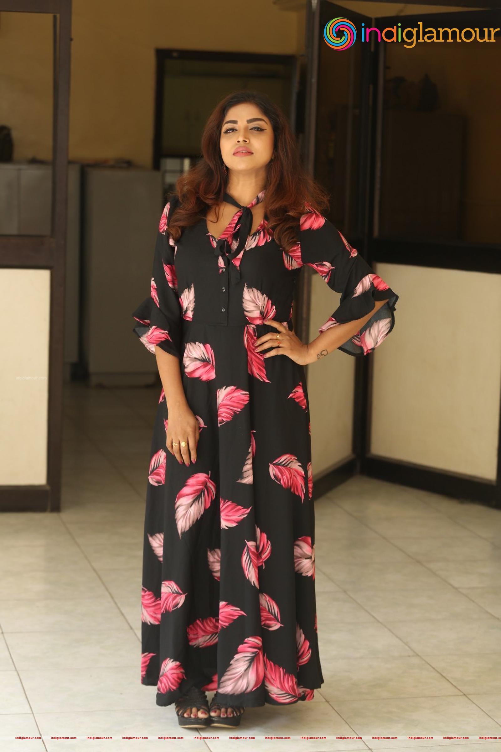 Karunya Chowdary Actress hd photo