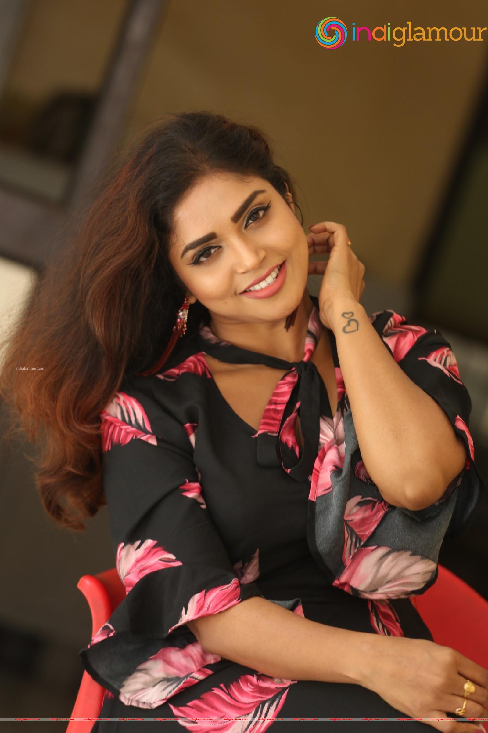 Karunya Chowdary Actress hd photo