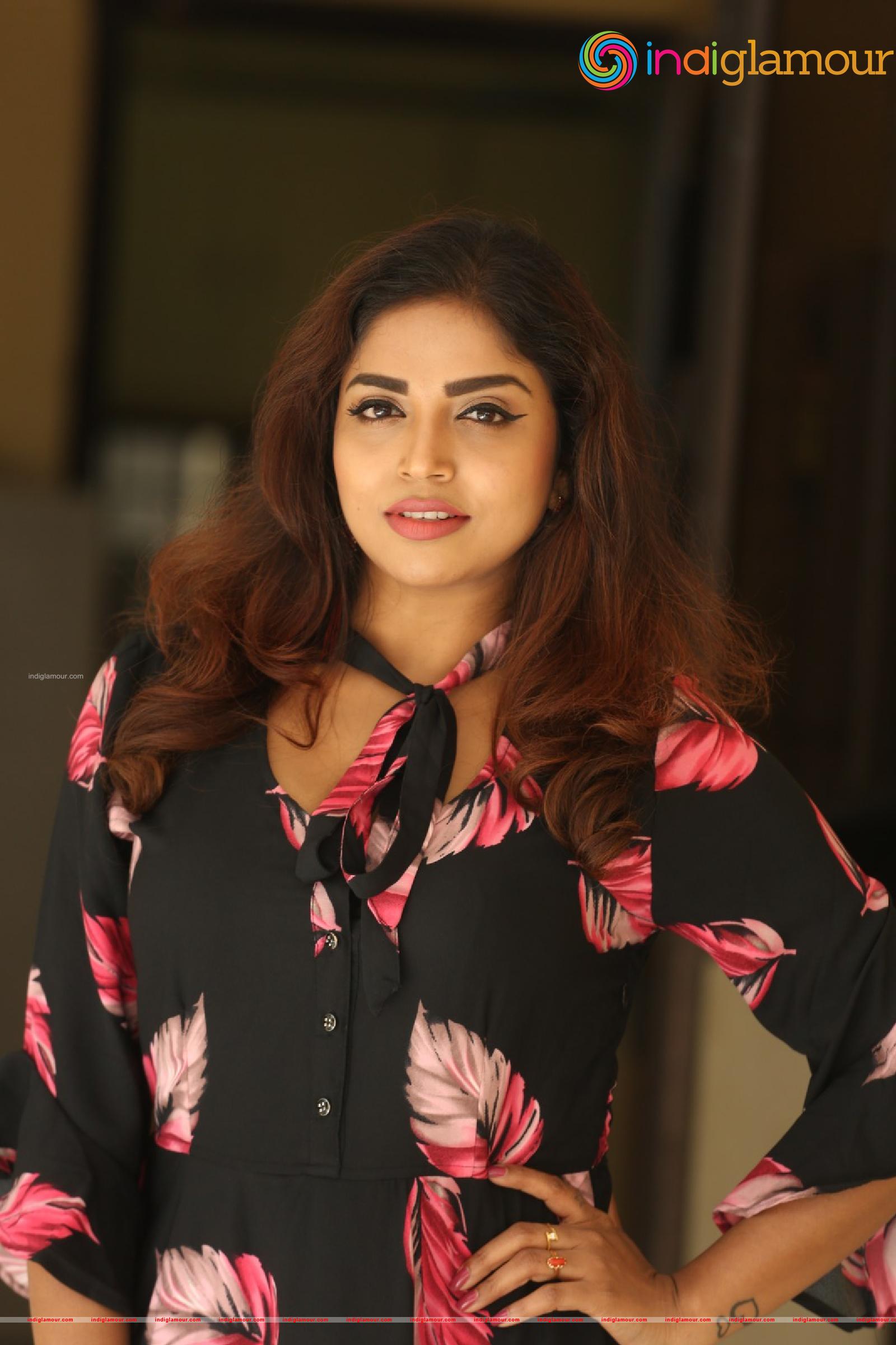 Karunya Chowdary Actress hd photo