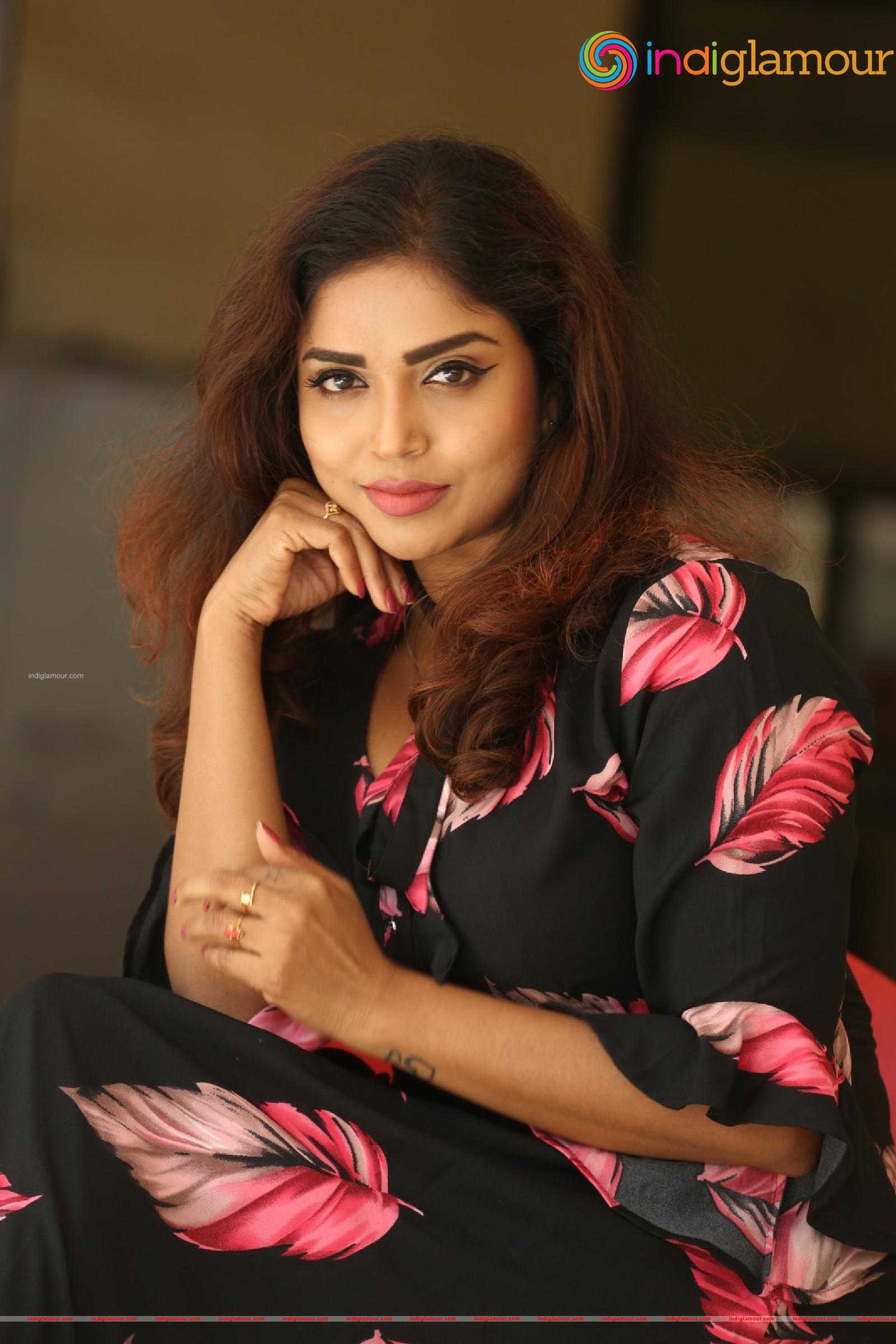 Karunya Chowdary Actress hd photo