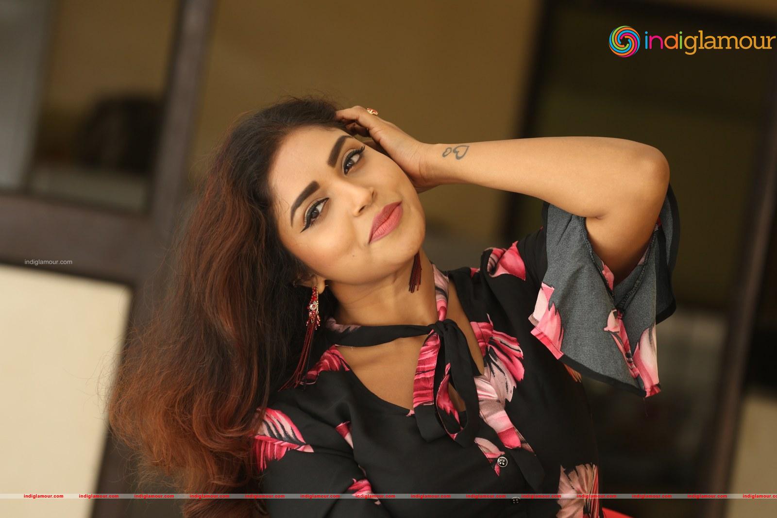 Karunya Chowdary Actress hd photo