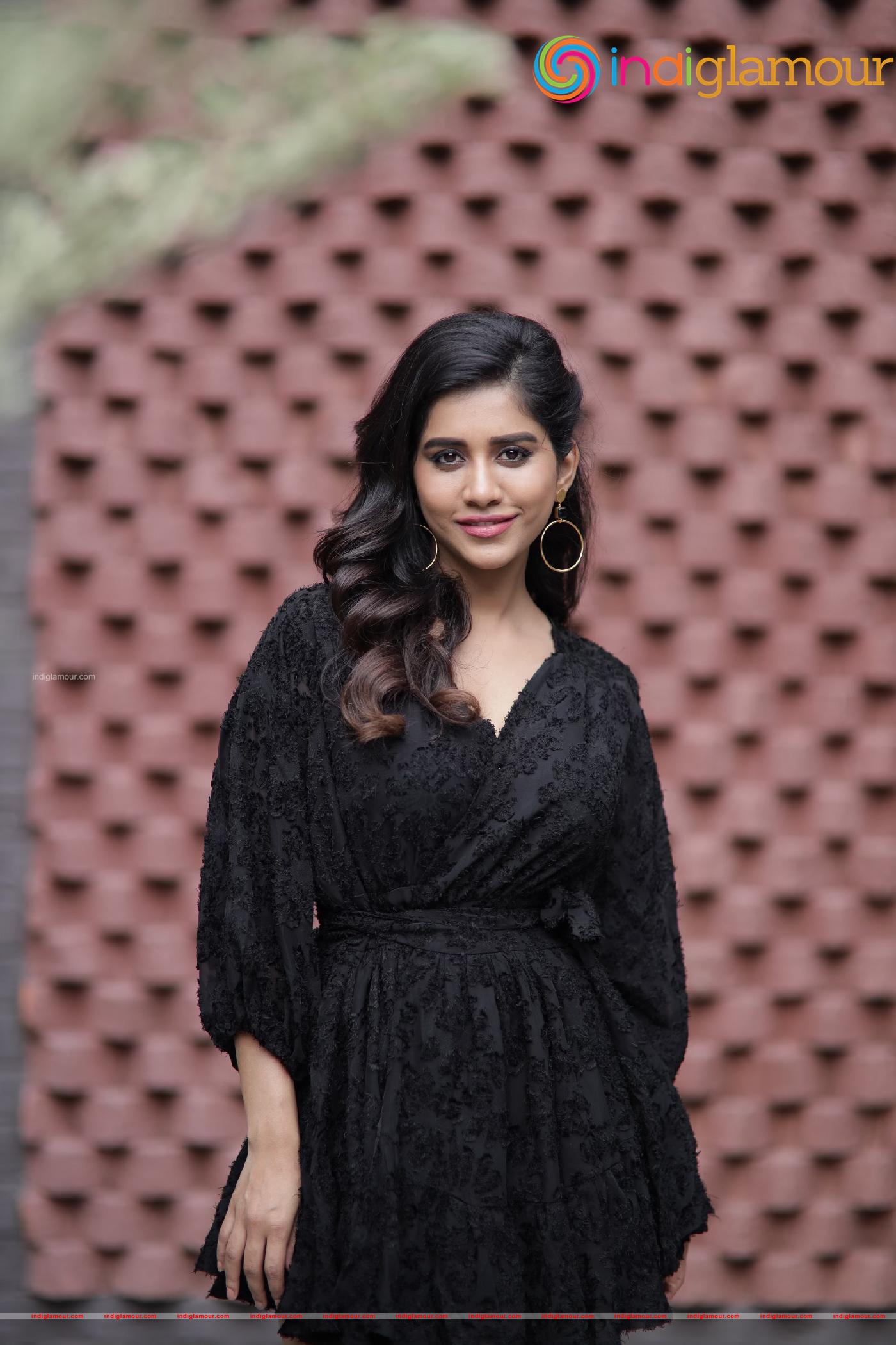 Nabha Natesh Actress hd photo