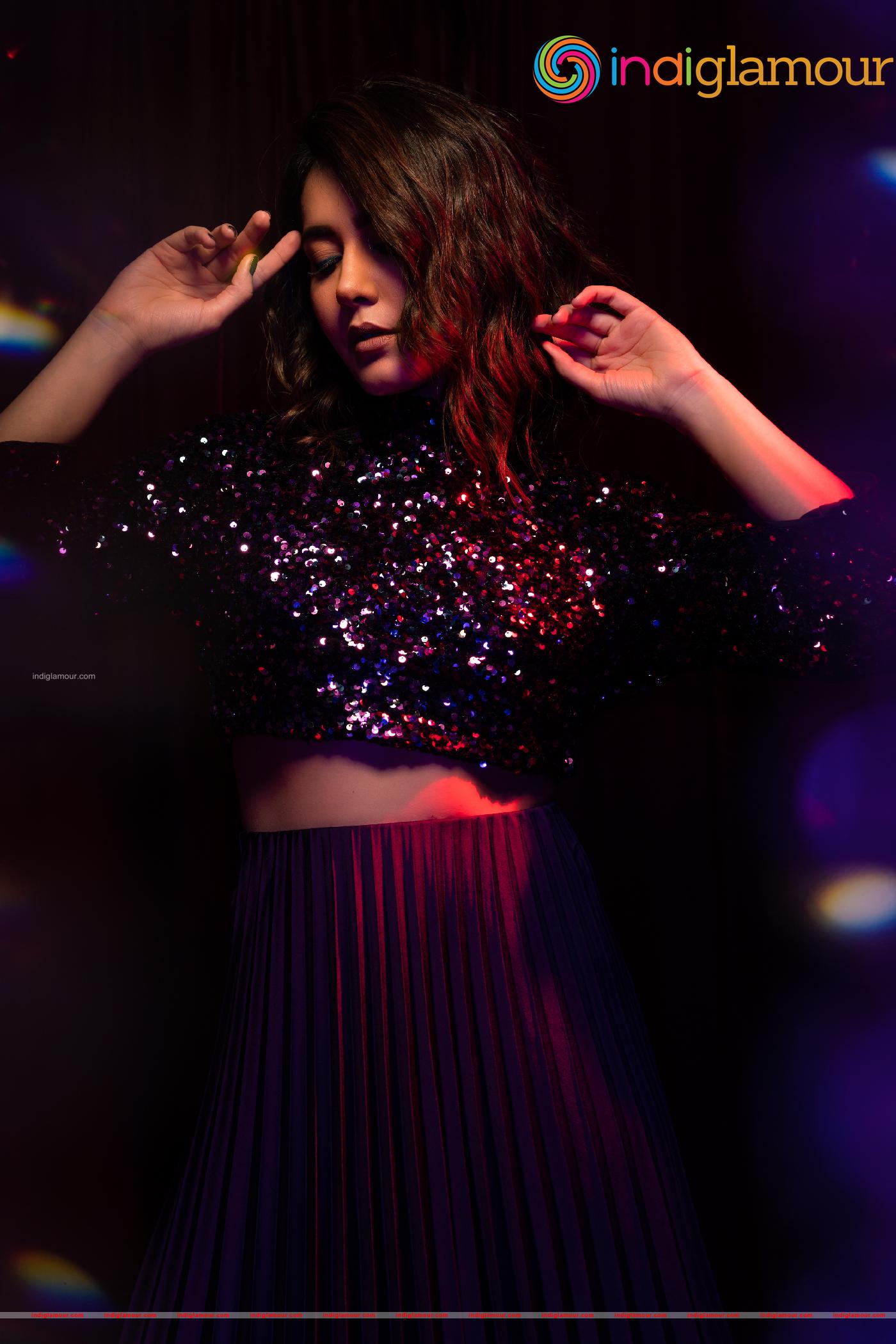 Raashi Khanna Actress hd photo