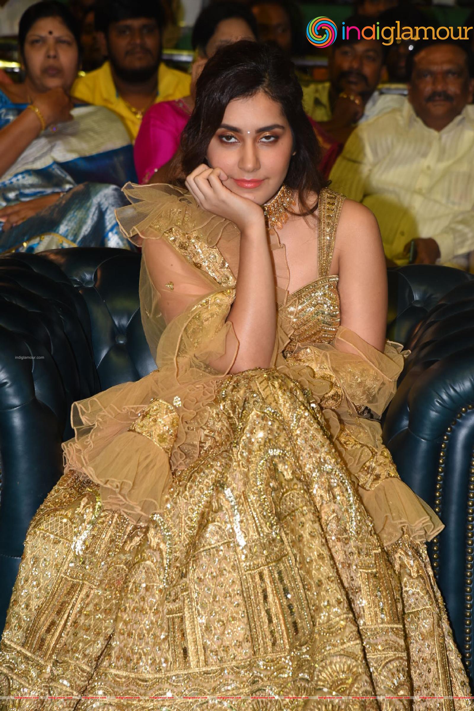 Raashi Khanna Actress hd photo