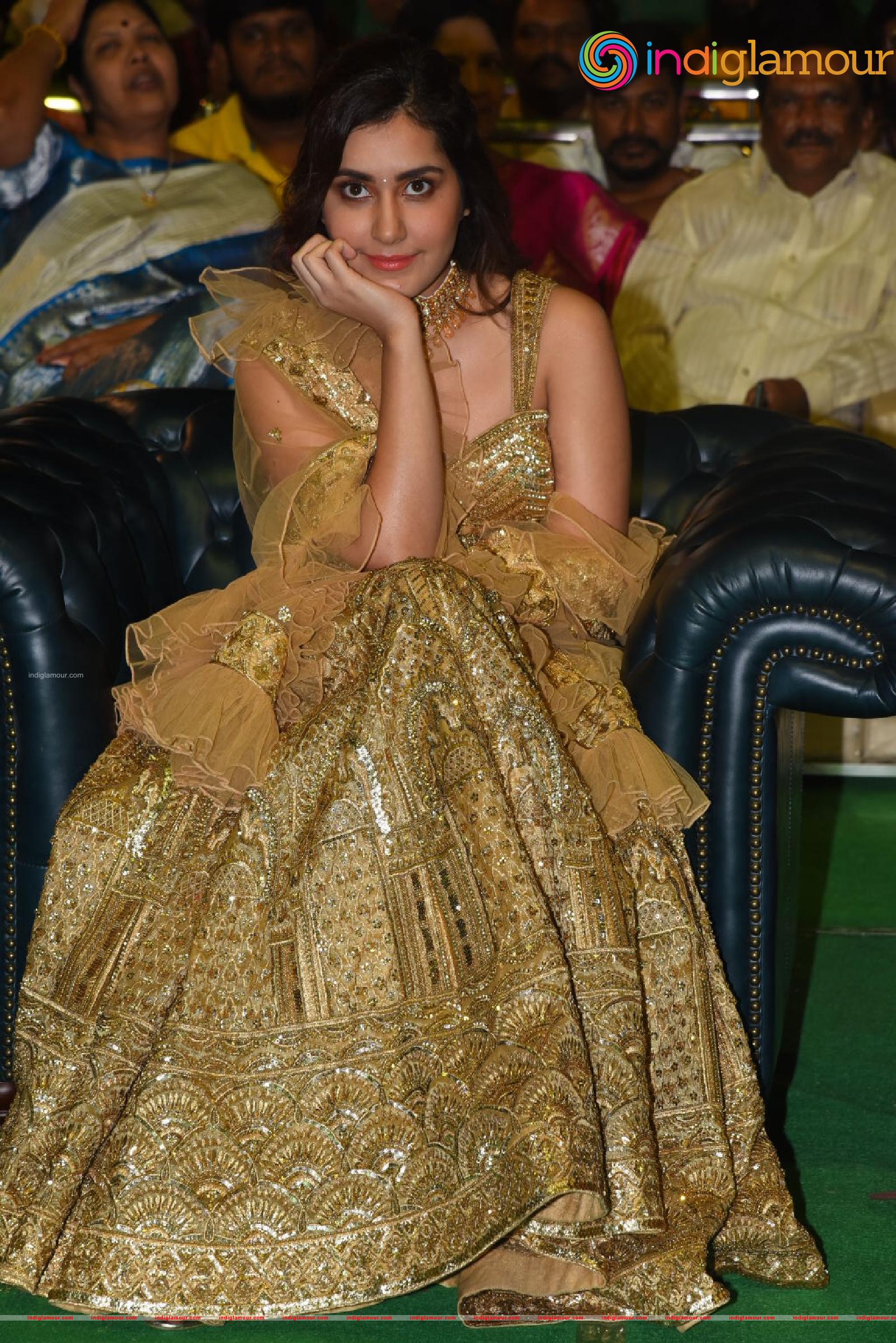 Raashi Khanna Actress hd photo